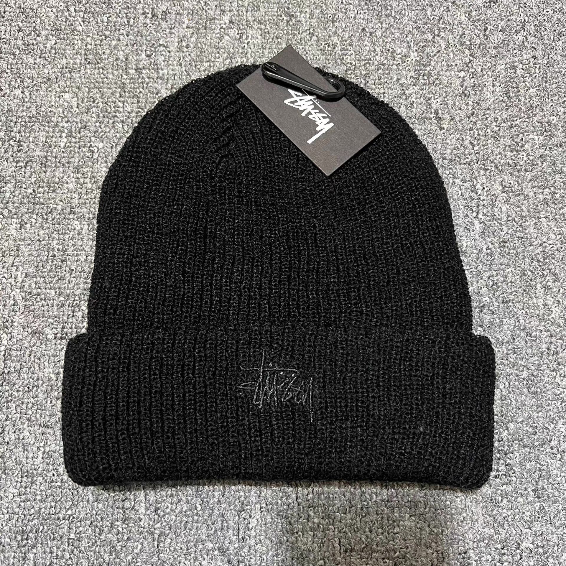 Stussy Stussy Classic Solid Color Embroidered Logo Knit Beanie Q7 Size ONE SIZE - 4 Thumbnail