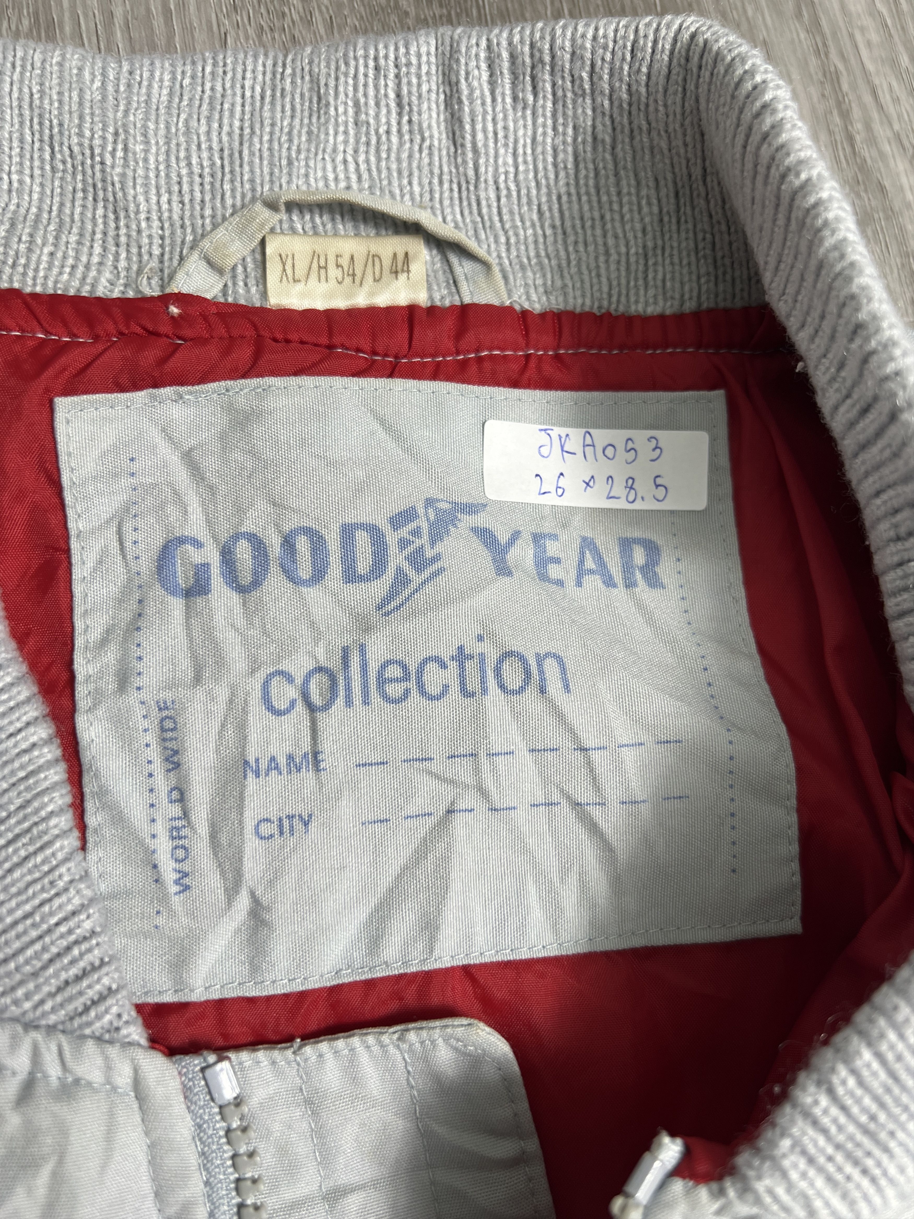 Vintage Vintage 90s Goodyear Collection Bomber Jacket (XL) JKA053 Size US XL / EU 56 / 4 - 3 Thumbnail