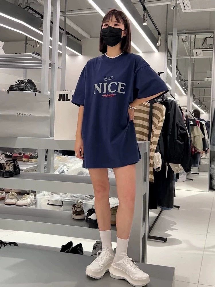 Balenciaga Balenciaga Be Nice Short Sleeve T Size US M / EU 48-50 / 2 - 5 Thumbnail