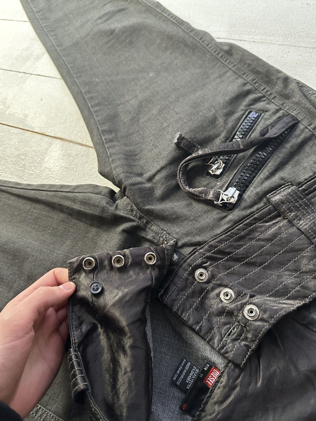 Diesel 🚨 DIESEL AVANT GARDE GOTHIC WOMEN JEANS LOGO IFSIXWASNINE Size 31" - 18 Thumbnail