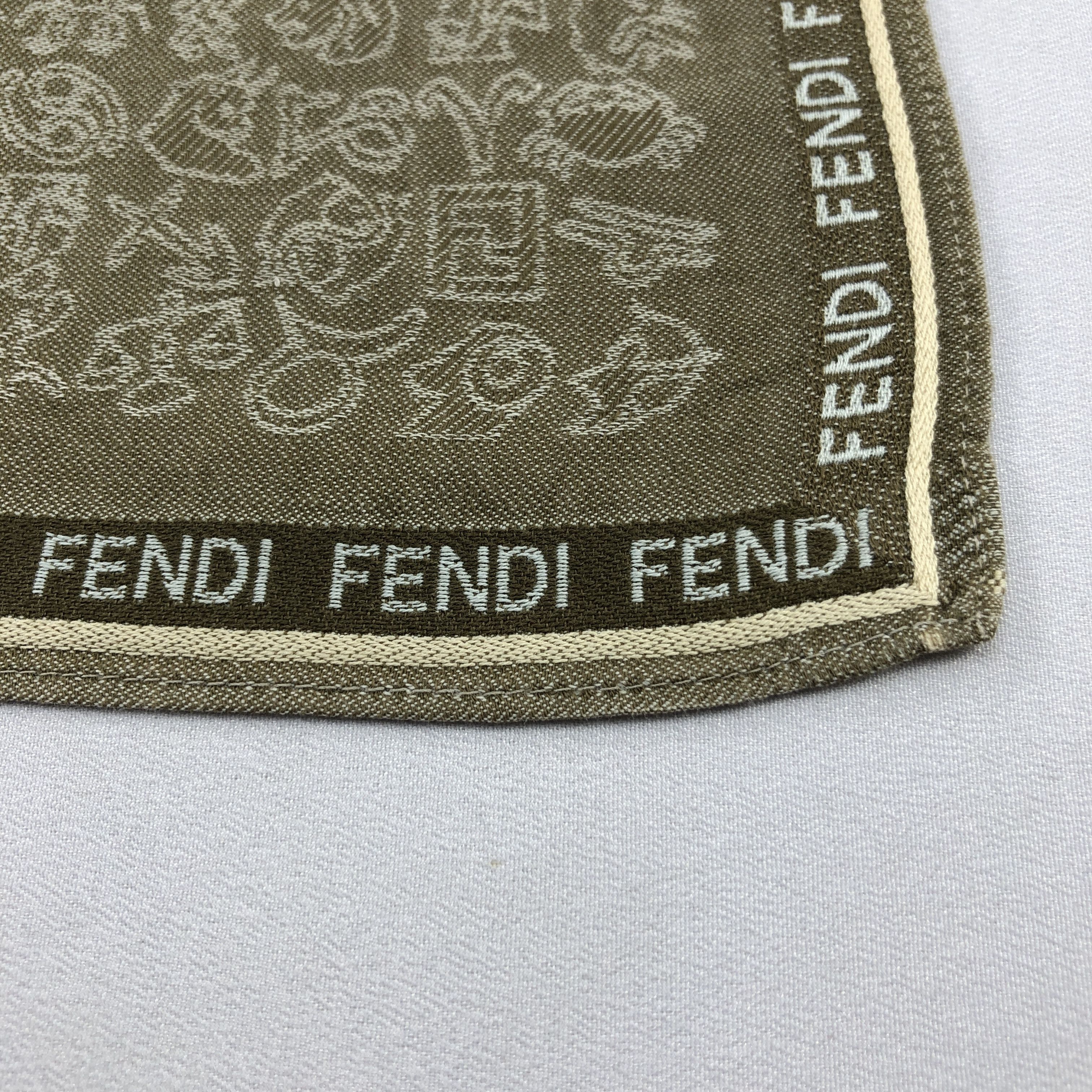 Vintage Fendi Handkerchief Neckerchief Bandana H2836 Size ONE SIZE - 3 Thumbnail