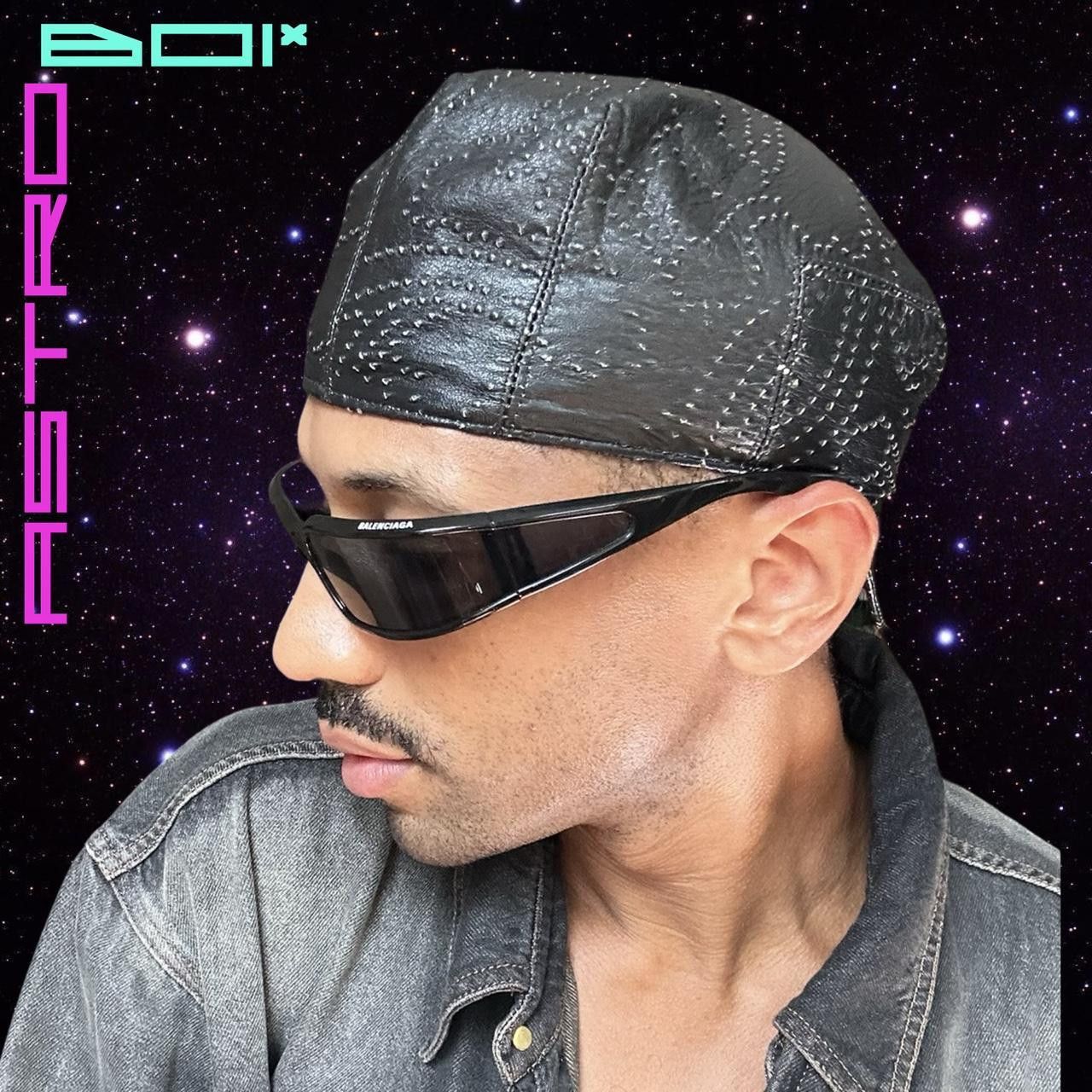 Leather VINTAGE MISA HARADA MILLINERY BLACK LEATHER PAGE BOY CAP Size ONE SIZE - 5 Thumbnail