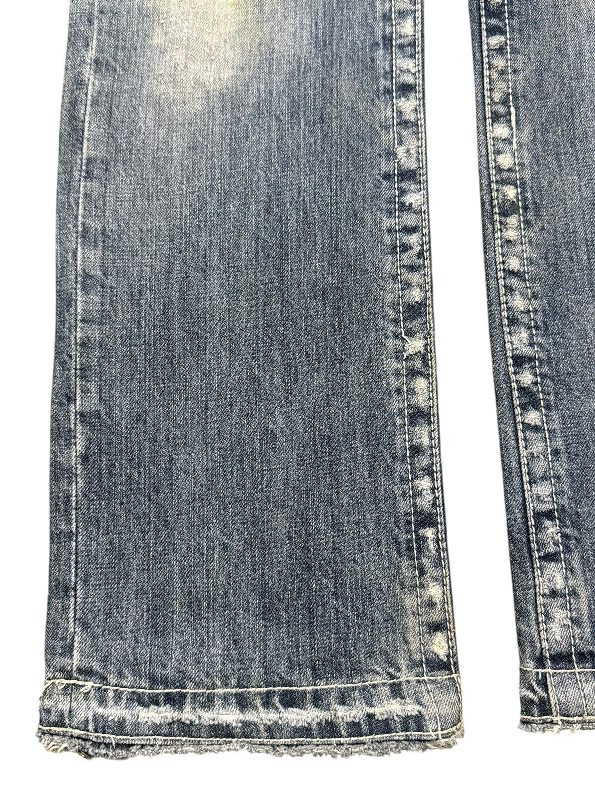 Tornado Mart Vintage Y2K Faded Wash Avant Garde Style Distressed Bootcut Size US 32 / EU 48 - 7 Thumbnail