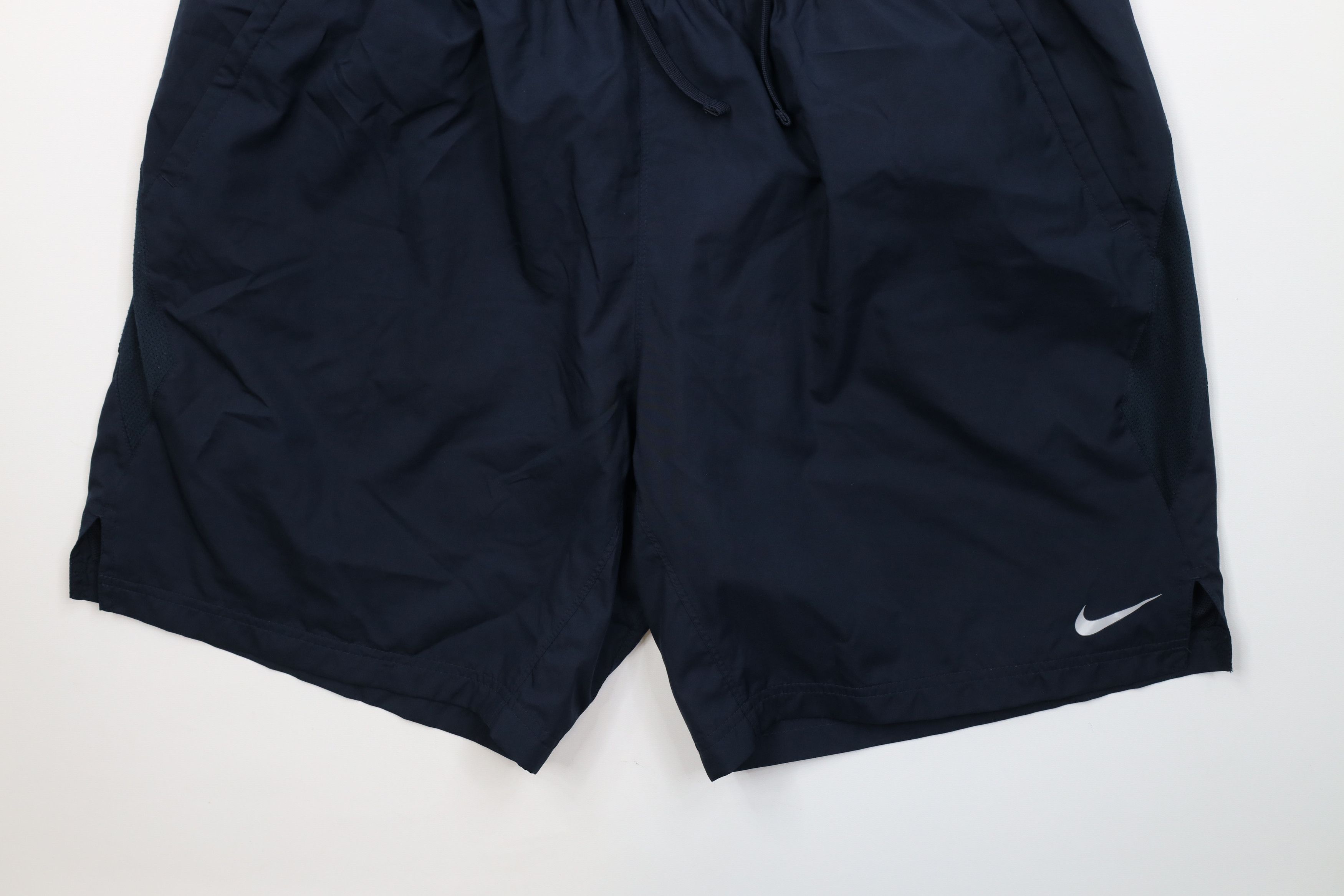 Nike Vintage Y2K Nike Scott Mini Swoosh Lined Windbreaker Shorts Size US 38 / EU 54 - 4 Thumbnail