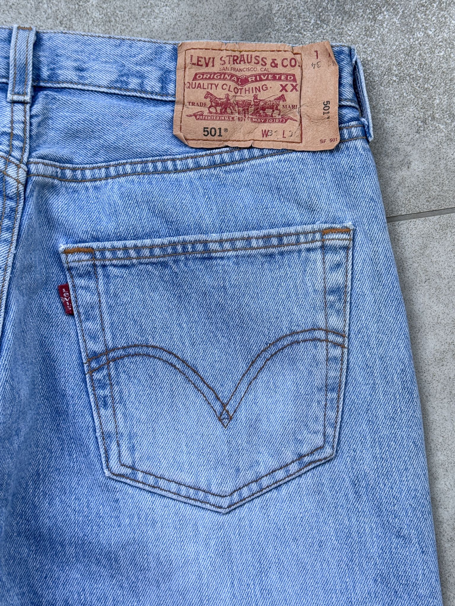 Levi's Vintage Levi's 501 Blue Denim Jeans 30x32 Size US 30 / EU 46 - 7 Thumbnail