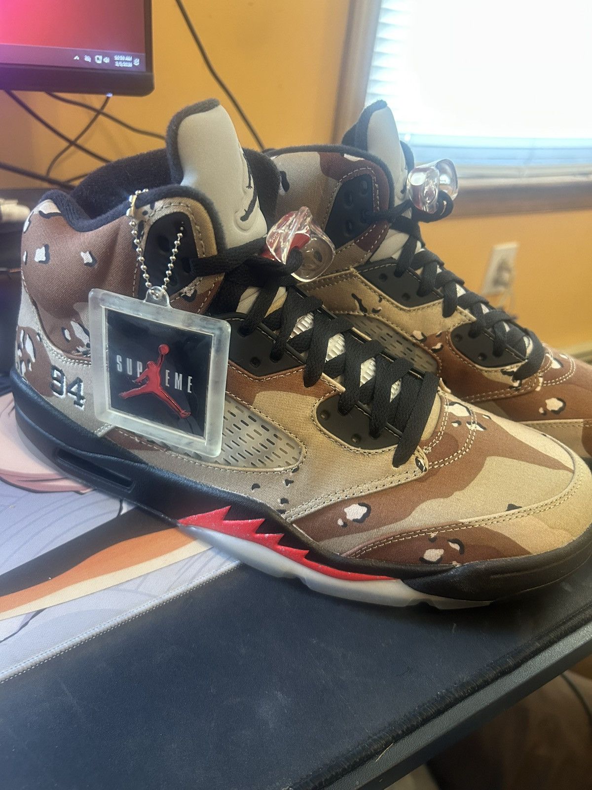 Nike × Supreme Air Jordan 5 supreme dessert camo Size US 11.5 / EU 44-45 - 1 Thumbnail