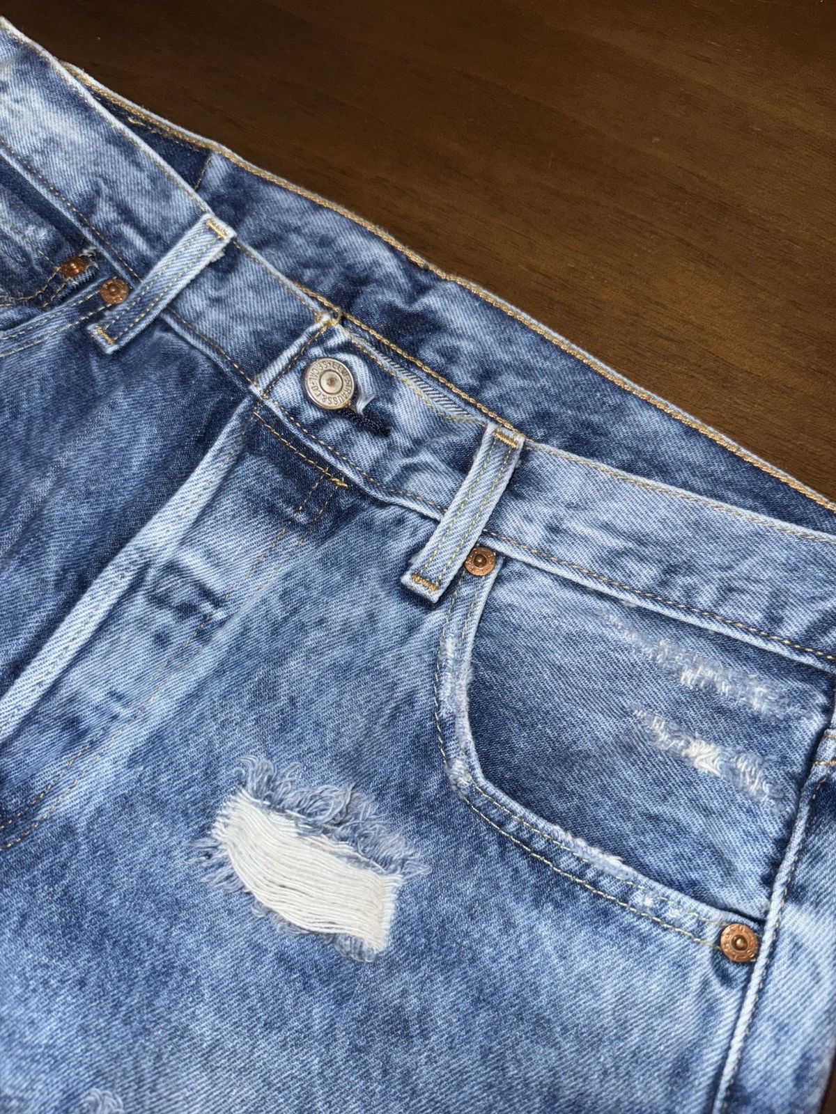 Levi's × Levi's Vintage Clothing × Vintage Levi’s 501’s distressed vintage jeans Size US 30 / EU 46 - 2 Thumbnail