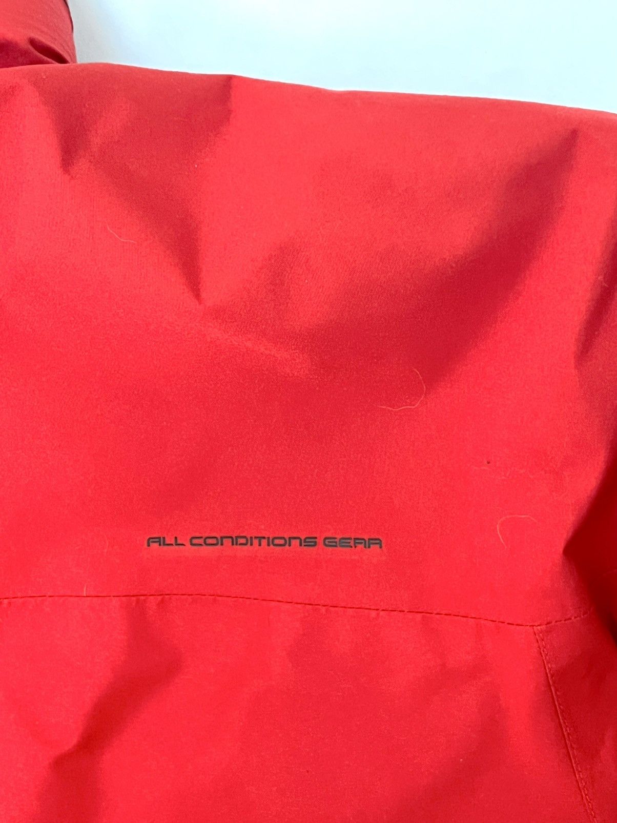 Nike ACG vintage Nike ACG Gore-Tex mountain jacket - Red - Size L Size US L / EU 52-54 / 3 - 14 Thumbnail