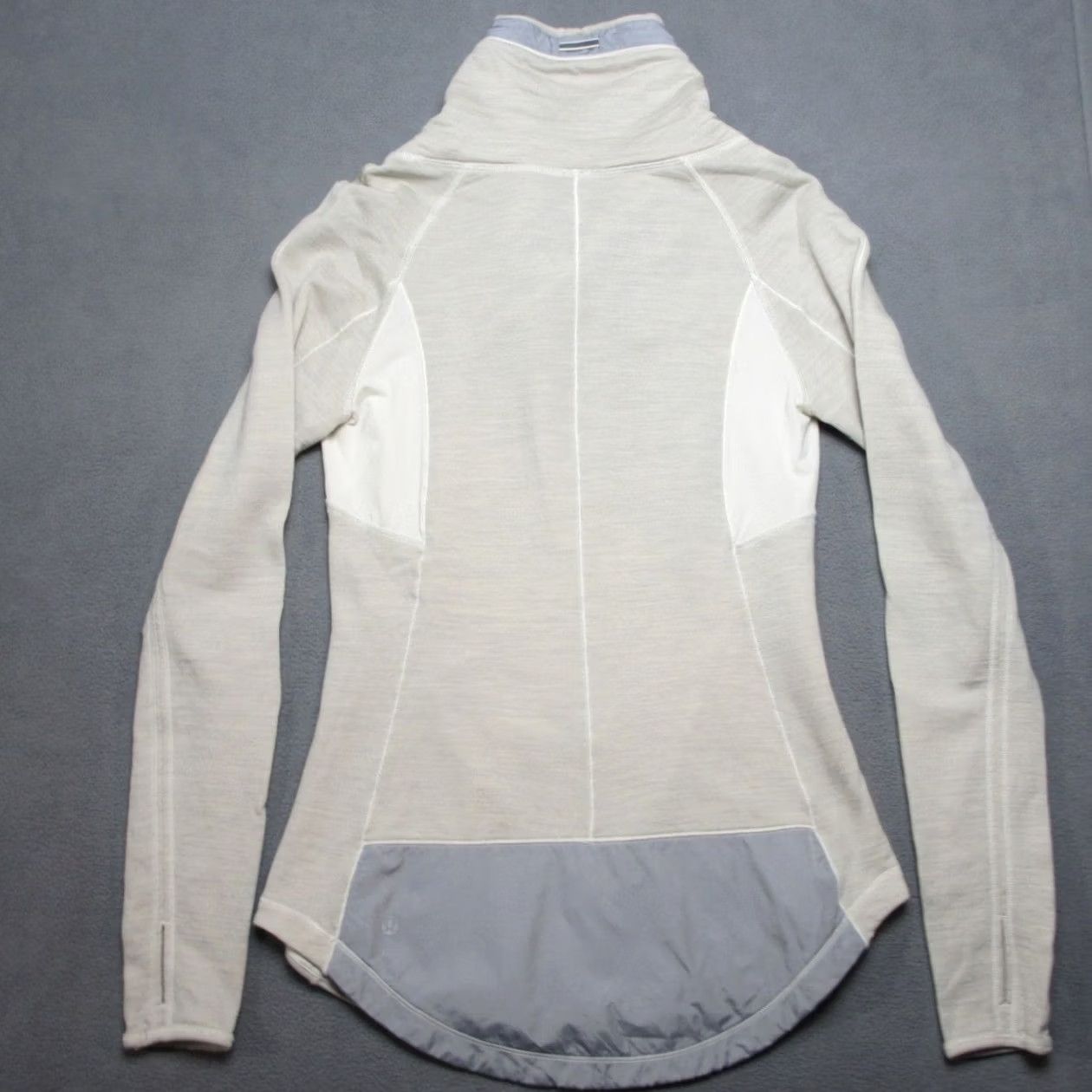 Lululemon Lululemon Sweatshirt Womens Beige 6 Pitter Patter Merino Wool Pullover Running Top Casual Activewear Womens Beige 6 Size M / US 6-8 / IT 42-44 - 7 Thumbnail