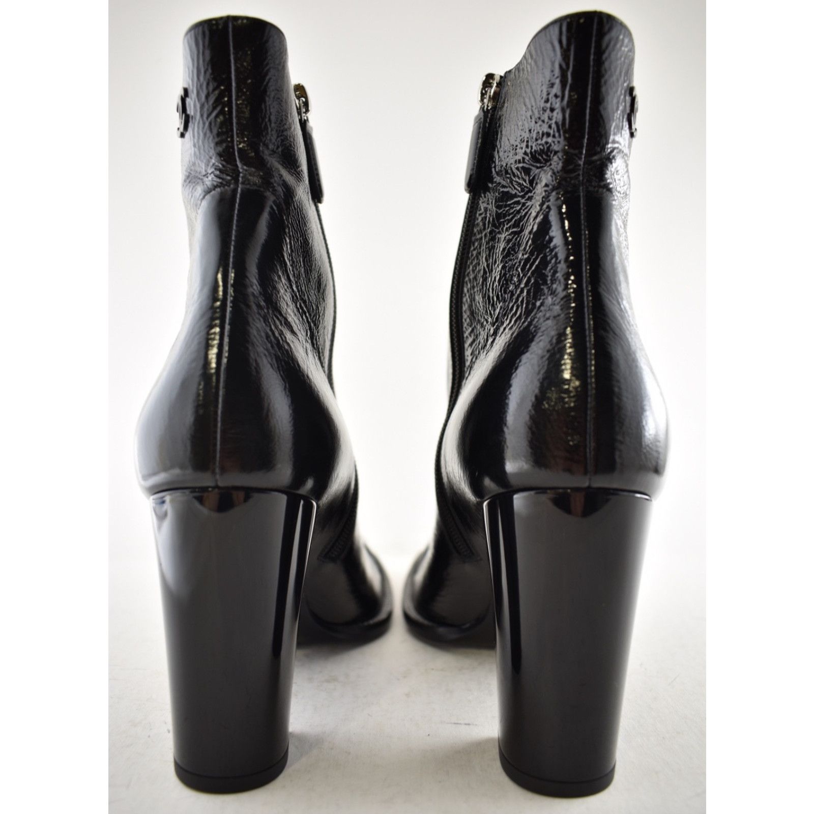 Chanel Chanel 24B Black Patent CC Logo Ankle Block Heel Bootie 42 Size US 11 / IT 41 - 15 Thumbnail