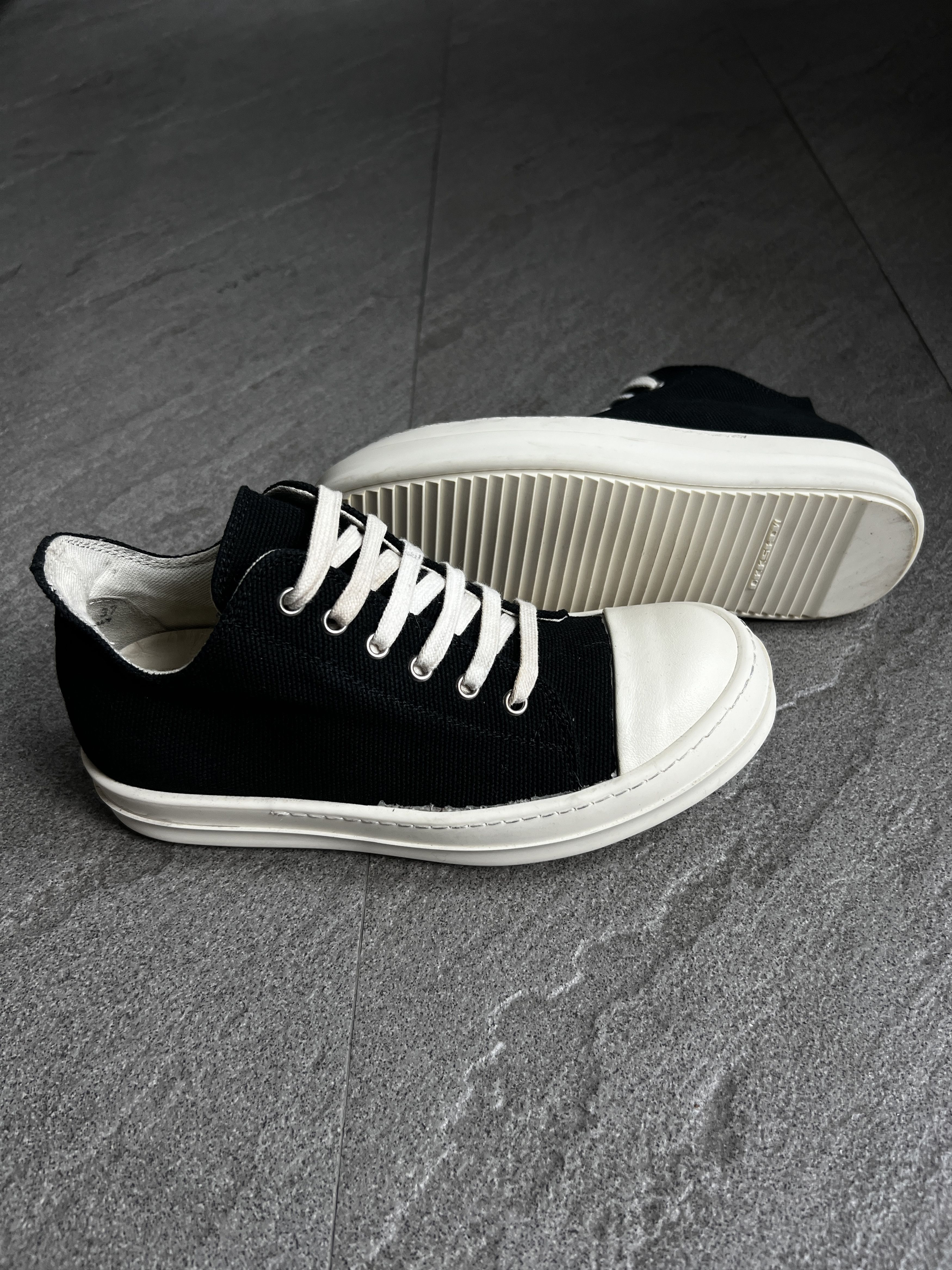 Rick Owens Drkshdw Rick Owens DRKSHDW Canvas Ramones Low Black EU37 Size US 5 / EU 37 - 7 Thumbnail