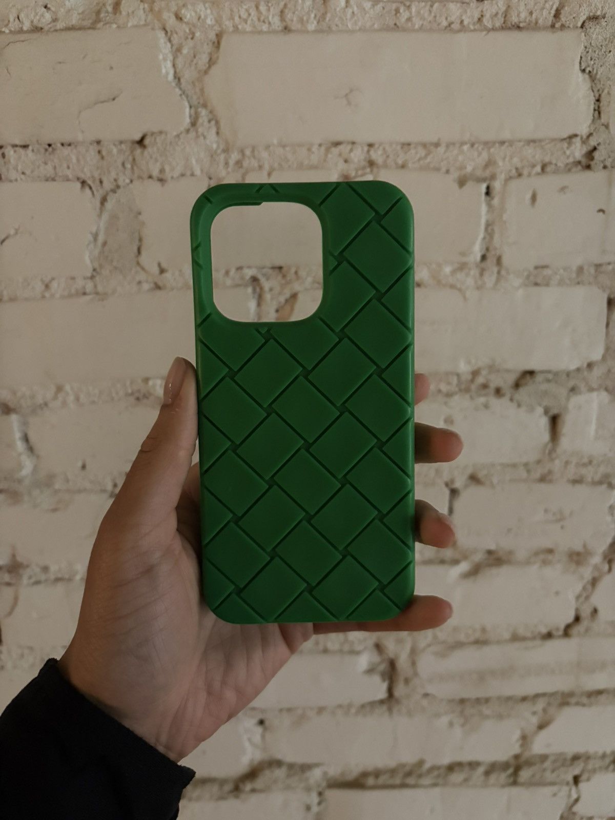 Bottega Veneta IPhone 16 Pro Bottega Venetta Phone Case Size ONE SIZE - 1 Thumbnail