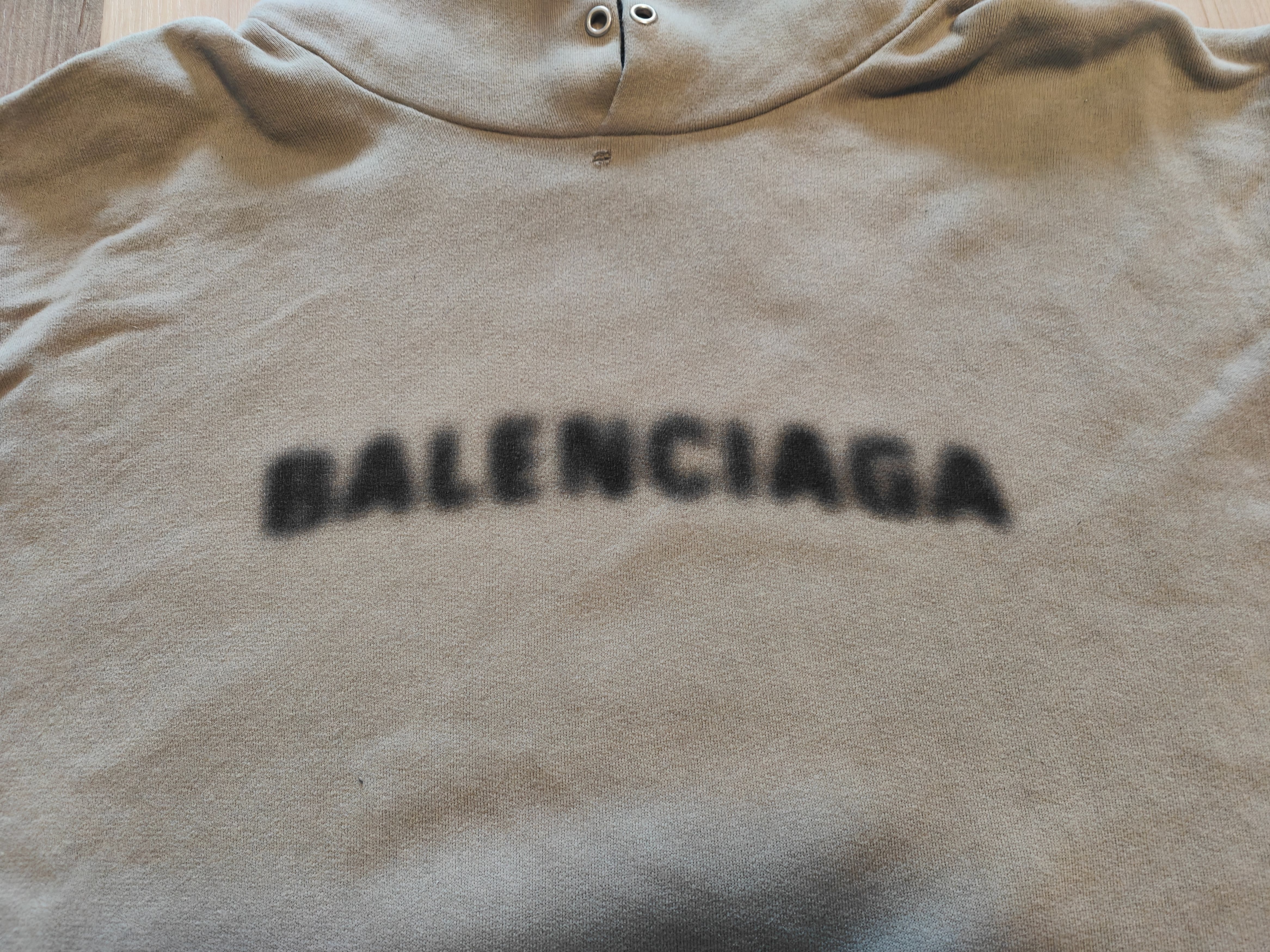 Balenciaga Balenciaga Blurred Logo Distressed Hoodie Size US XL / EU 56 / 4 - 2 Thumbnail