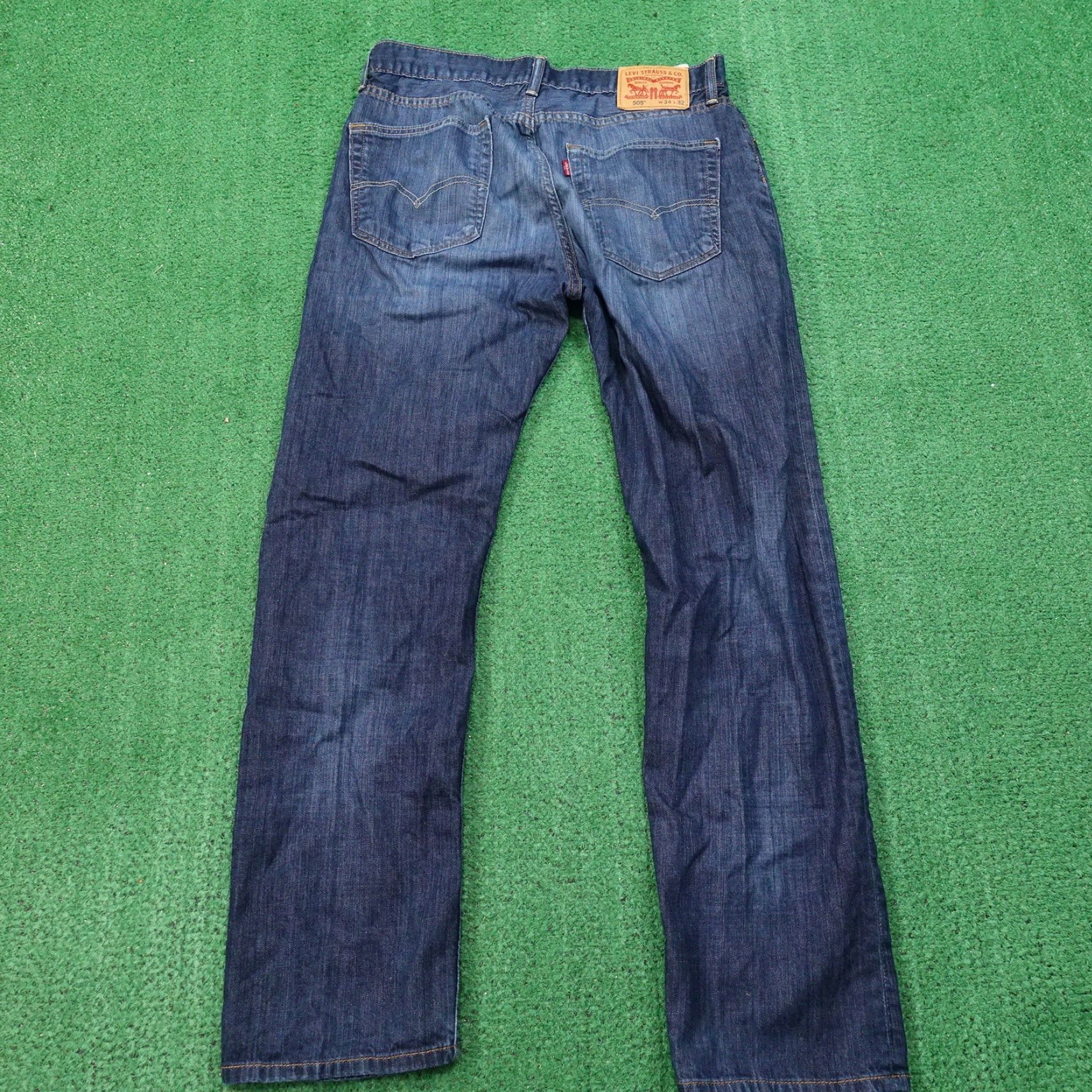 Levi's VINTAGE Levi's Jeans Straight Fit Dark Blue Cotton Mens Size 34x32 Size US 34 / EU 50 - 4 Thumbnail