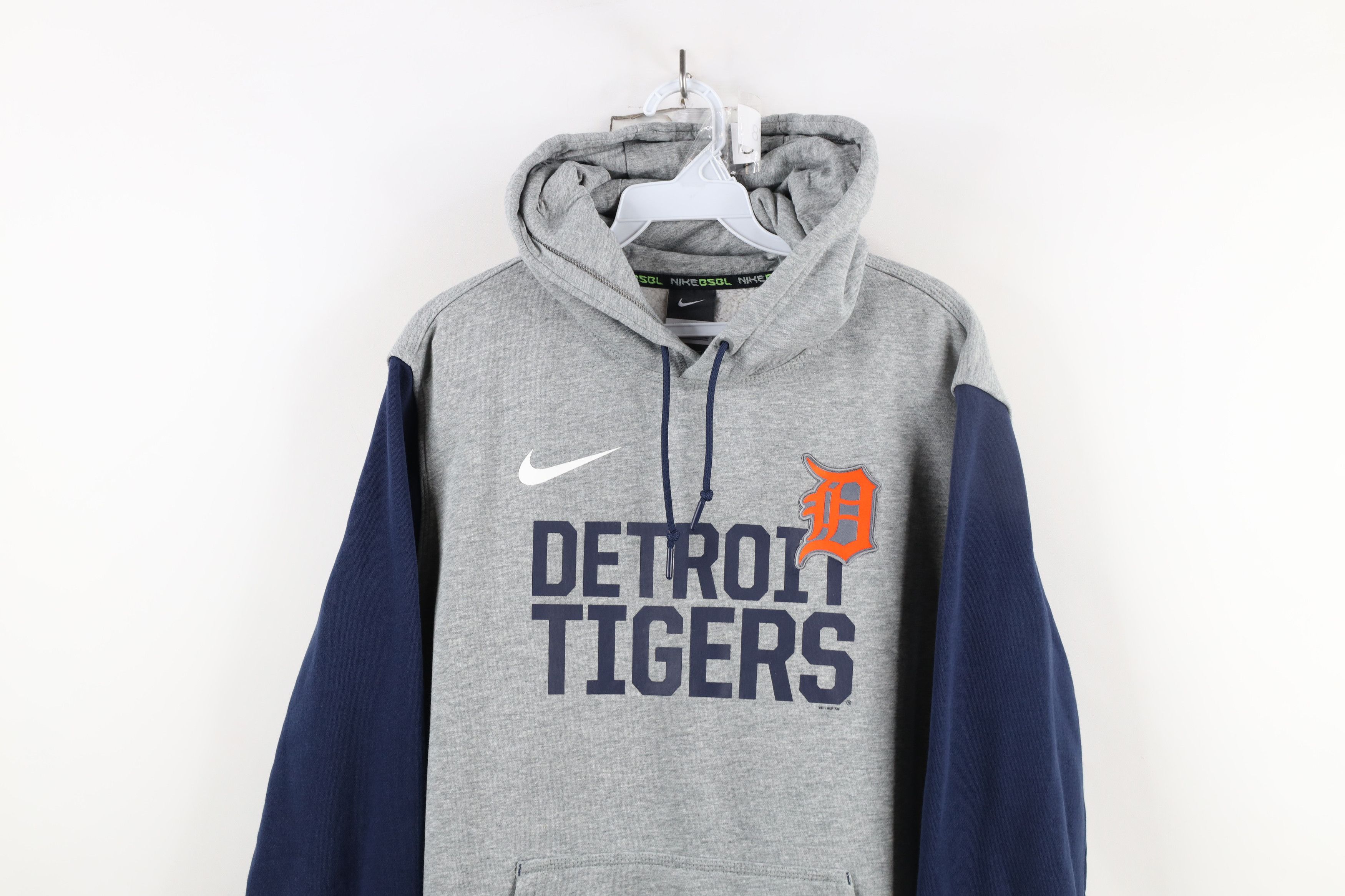 Nike × Vintage Nike Spell Out Old English D Detroit Tigers Baseball Hoodie Size US L / EU 52-54 / 3 - 2 Thumbnail