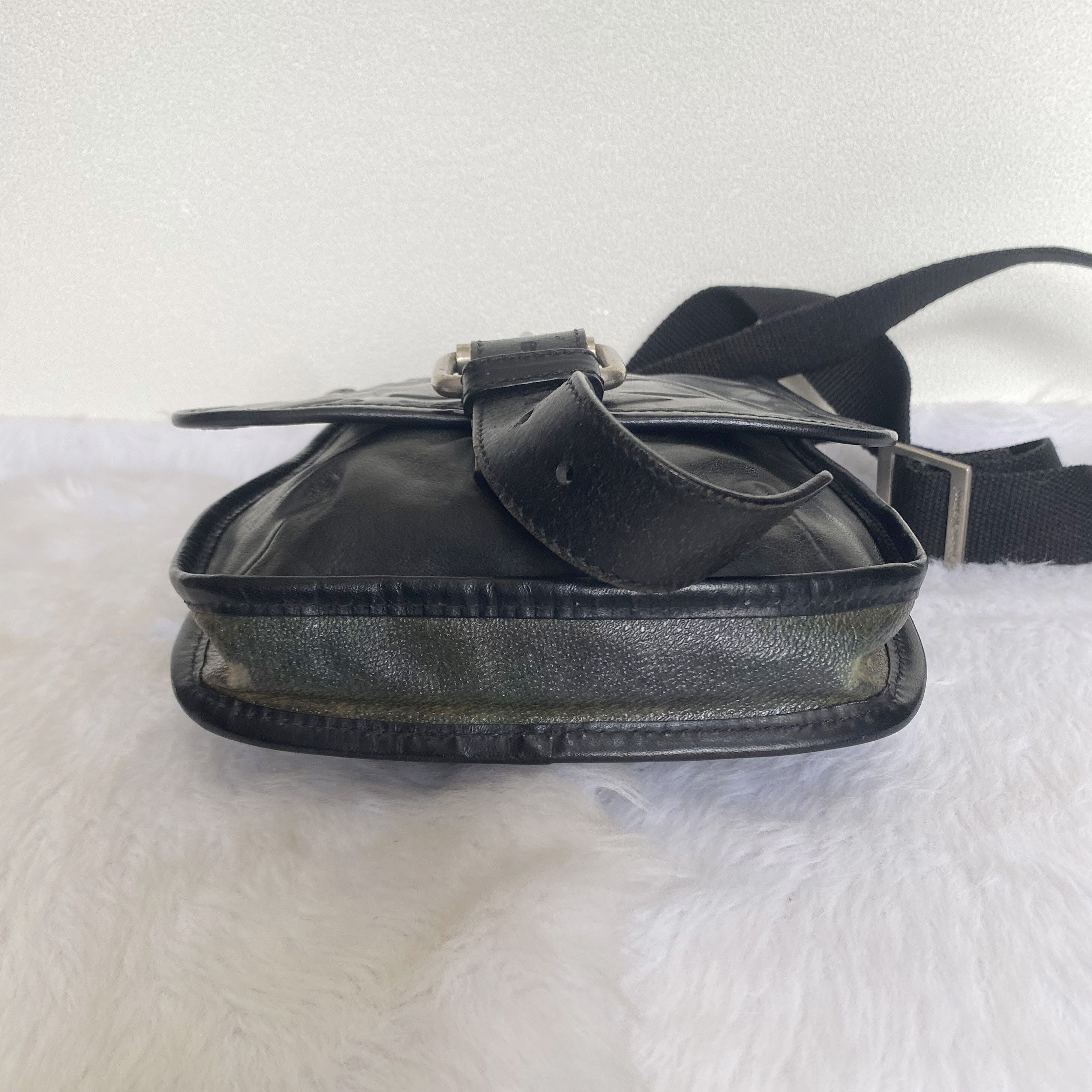 Vivienne Westwood Sacoche Black Orb Logo Embossed Leather Crossbody Bag Size ONE SIZE - 5 Thumbnail