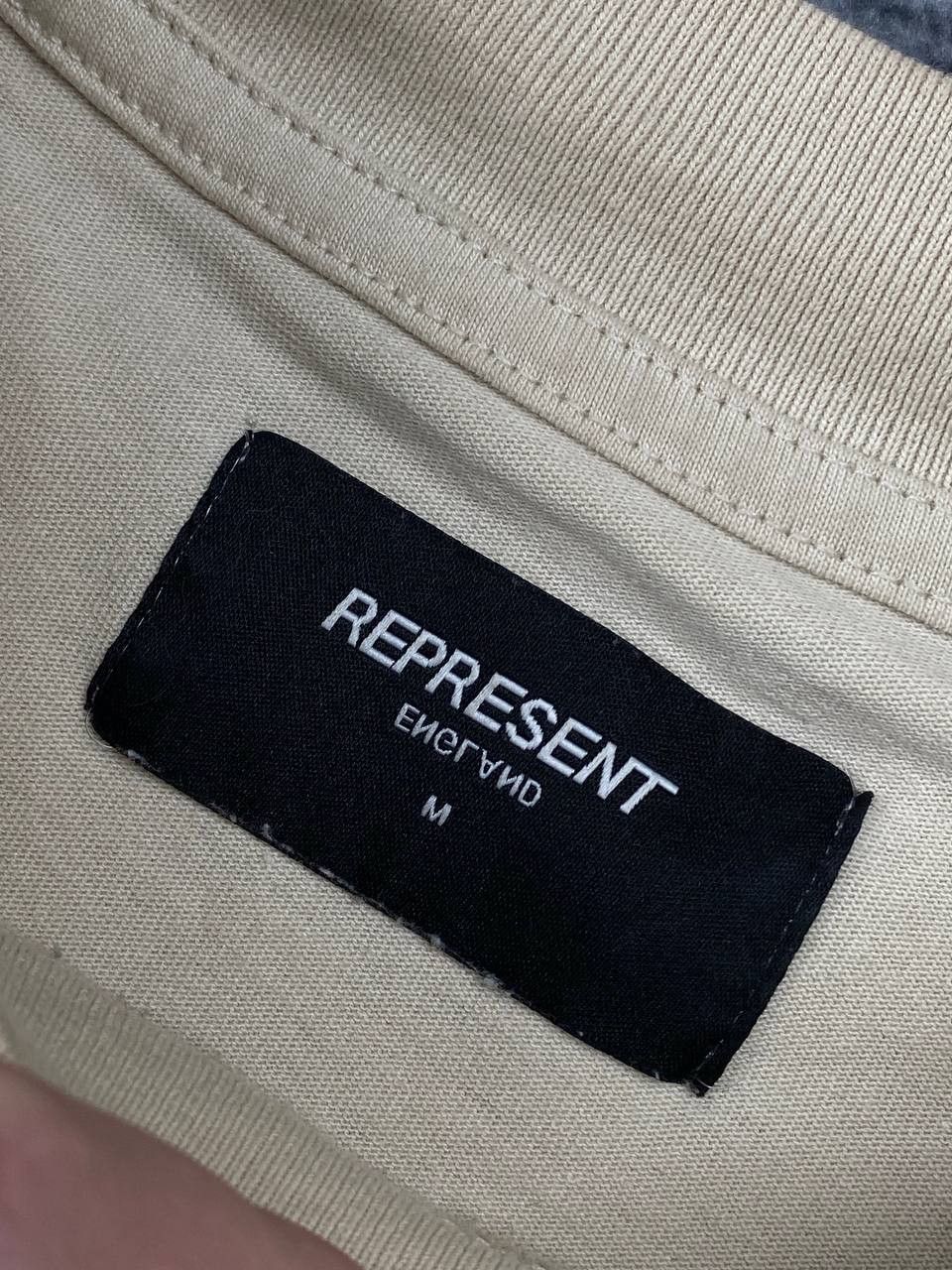 Represent Clo. Represent Thoroughbred T Shirt Big Logo Men Size M Beige Size US M / EU 48-50 / 2 - 9 Thumbnail