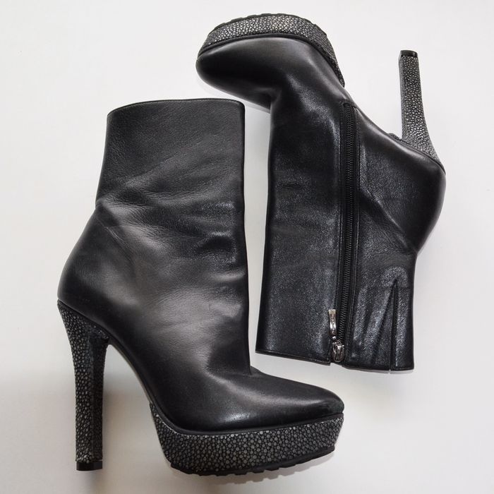 alexandre birman white heels