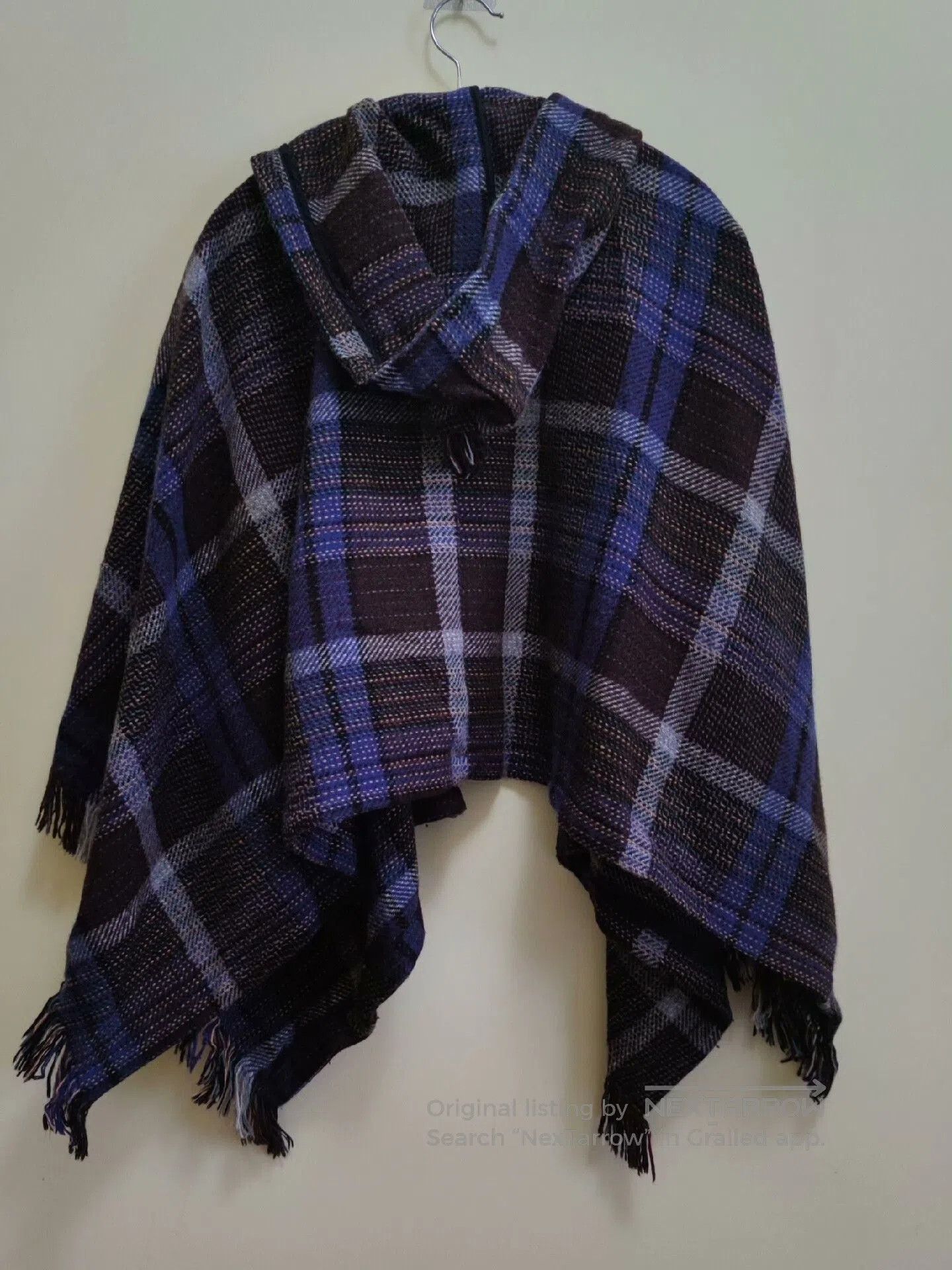 Kapital Kapital Wool Tassel Cape for Women. Size M / US 6-8 / IT 42-44 - 3 Thumbnail