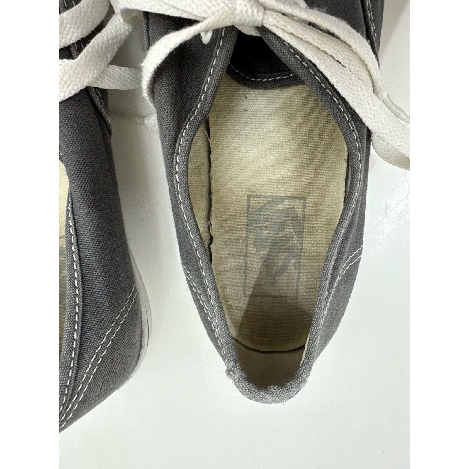 Vans VANS Off The Wall Sneakers Low Top Lace Up Gray 7.5 9 M Size Shoes Mens Athletic Vans Sneakers Off The Wall Gray Low Top Lace Up 7.5 Mens Size US M / EU 48-50 / 2 - 5 Thumbnail