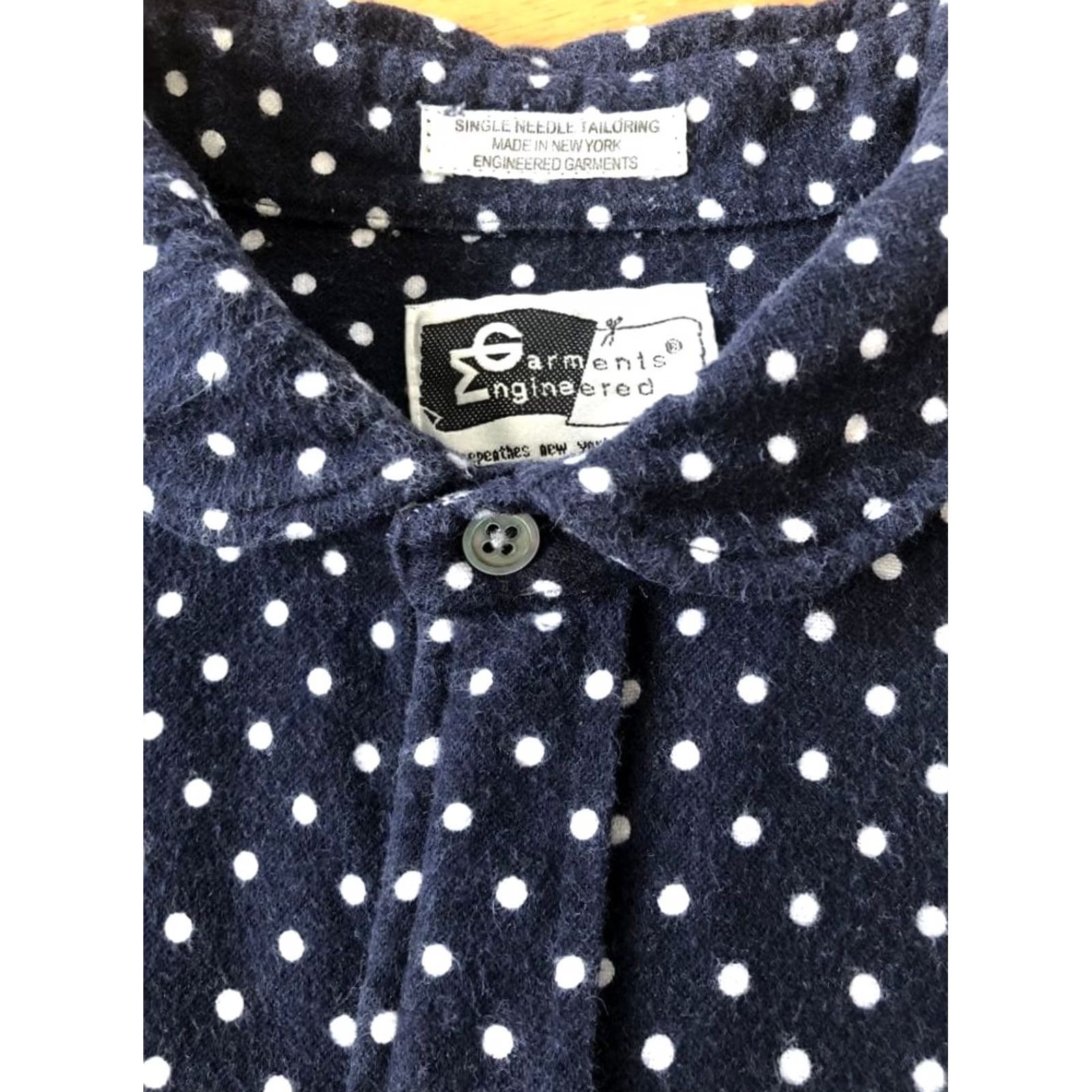 Engineered Garments Engineered Garments Navy Flannel Dot Shirt L Soft Knit Multifunctional JAPAN | Navy Dot Flannel Shirt L by Engineered Garments Size US L / EU 52-54 / 3 - 4 Thumbnail