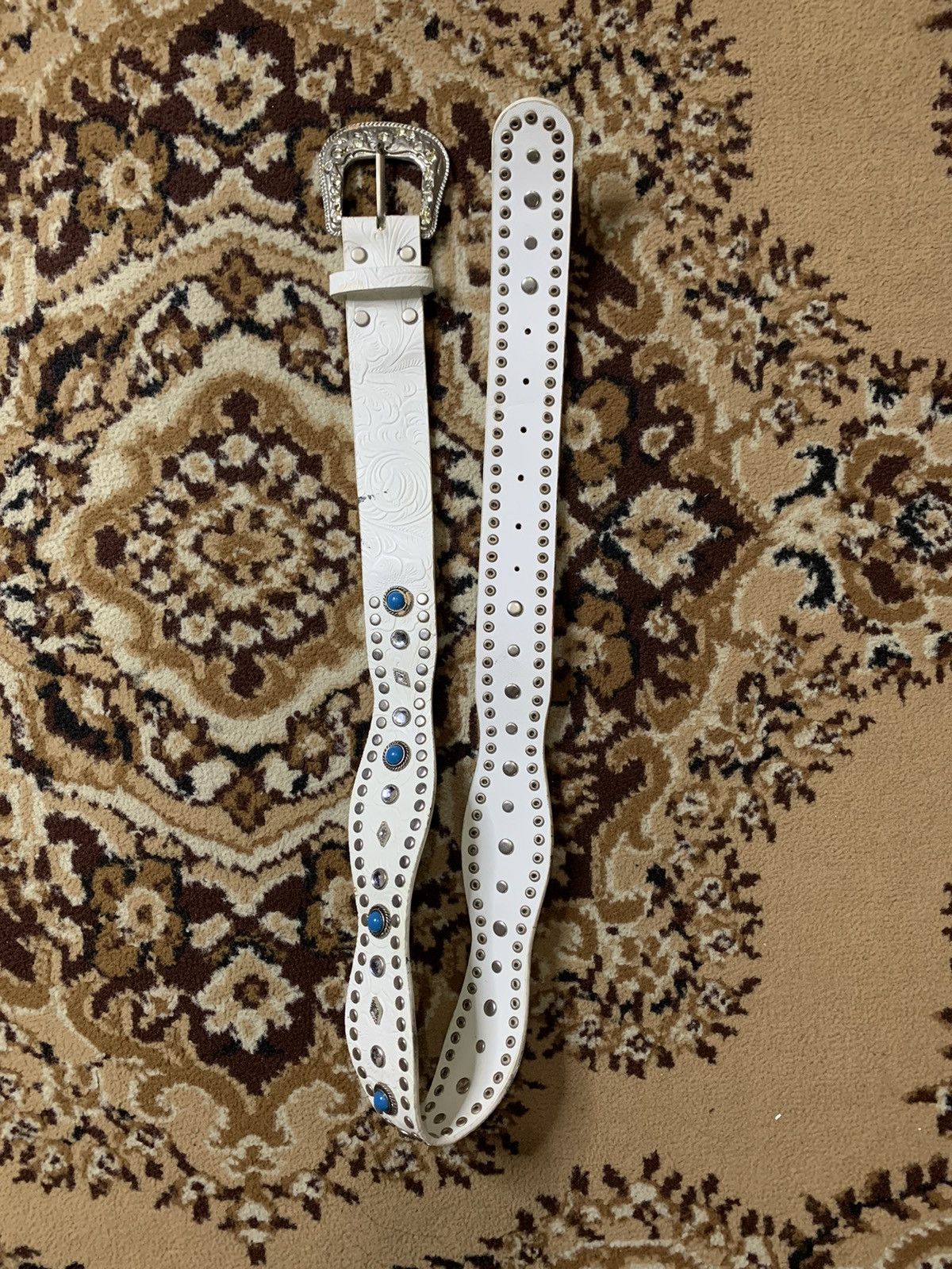 Vintage STUDDED BELT Size 30 - 2 Thumbnail