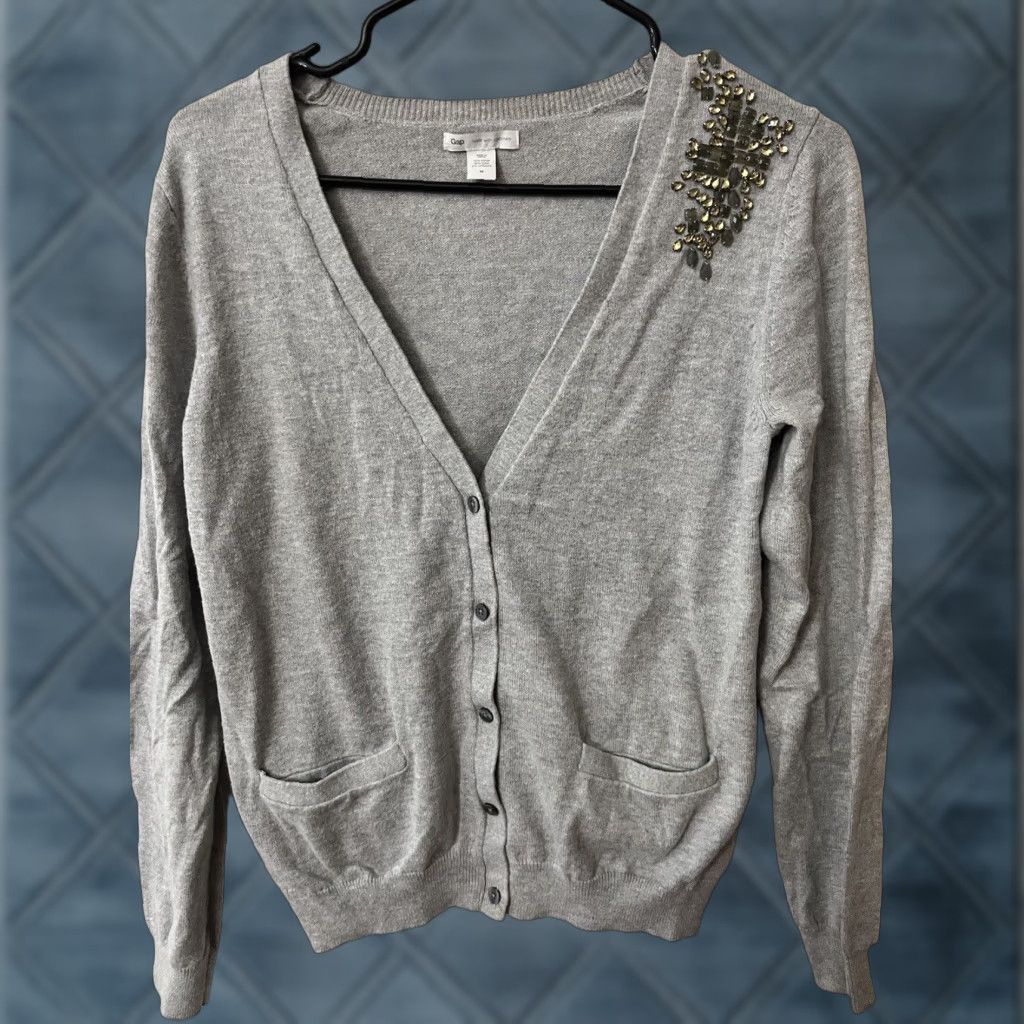 Gap Gap Cashmere Cardigan Sweater Women's Size M Gray 3/4 Sleeve Button-Up Modern Minimalist Size M / US 6-8 / IT 42-44 - 1 Thumbnail