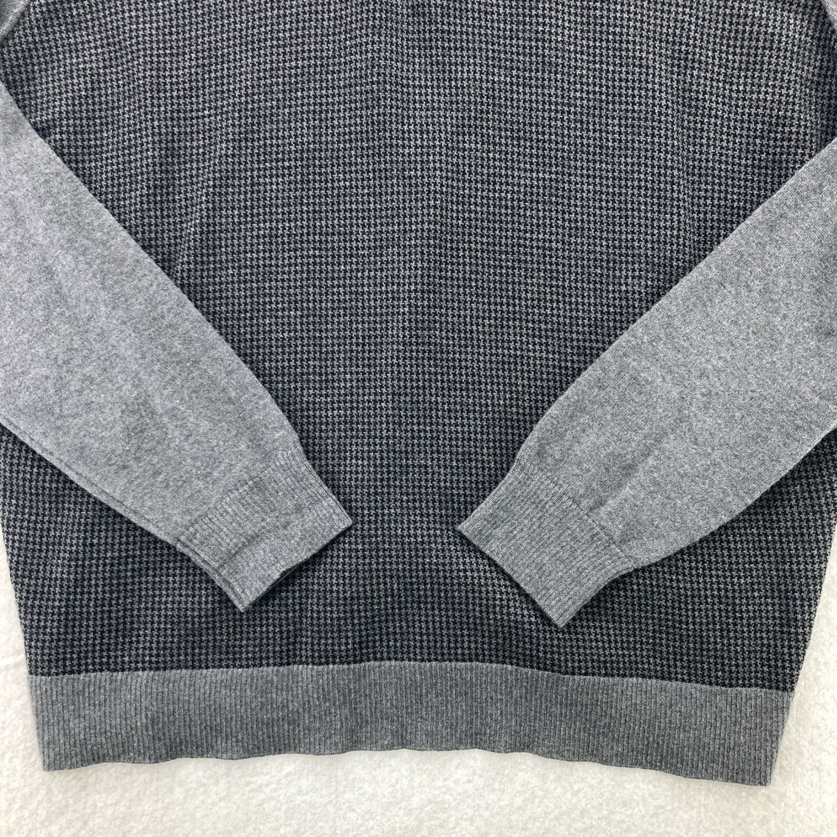 Vintage Thomas Dean Mens Gray 2 Tone Sweater 100% Extra Fine Merino Wool Italian Size XL Size US XL / EU 56 / 4 - 2 Thumbnail