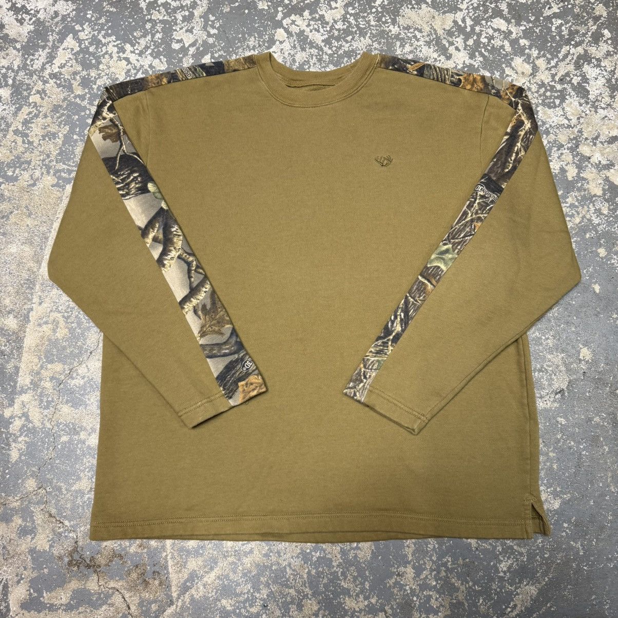 Vintage Vintage Cabelas RealTree Essential Camo Crew Sweatshirt Size US L / EU 52-54 / 3 - 1 Thumbnail