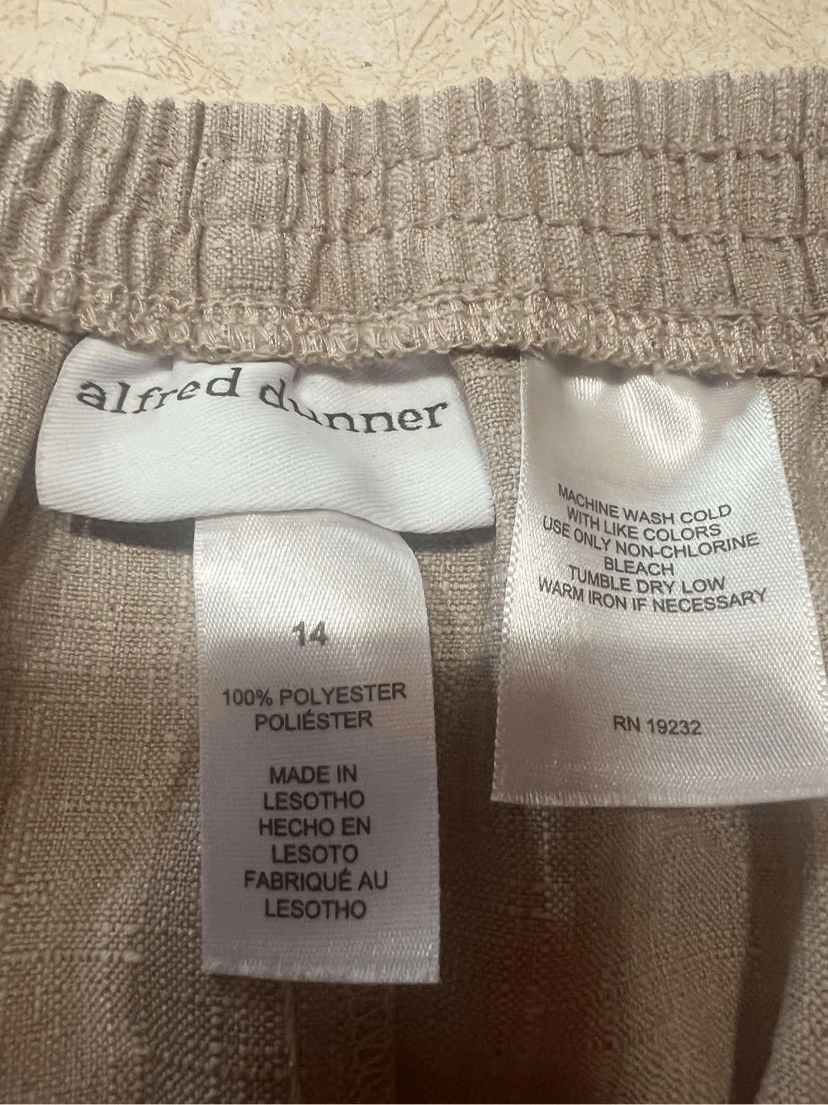 Designer Alfred Dunner Classic Fit Pull On Pants 14 Short Almond NWT Size 36" / US 14 / IT 50 - 3 Thumbnail