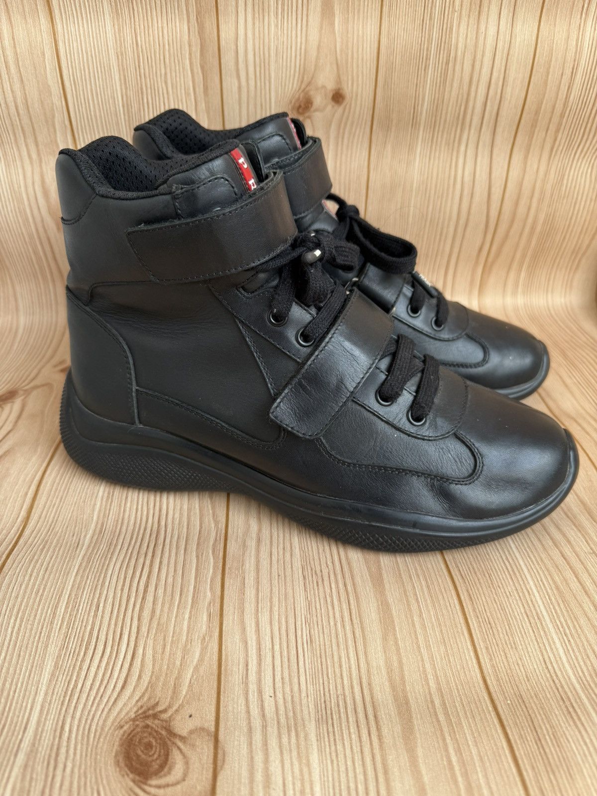 🕷️america cup double velcro trainers