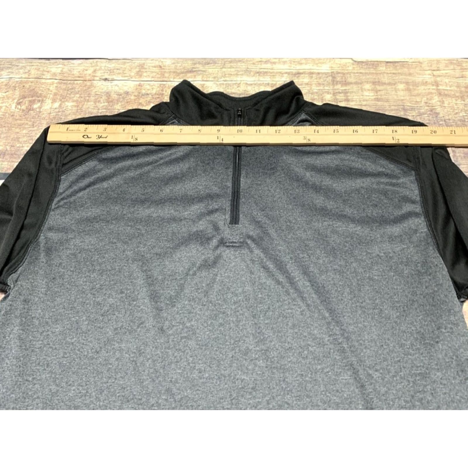 Vintage Badger Sport 1/4 Zip Pullover Shirt Mens Large Black Gray Active Lightweight Shirt Size US L / EU 52-54 / 3 - 3 Thumbnail