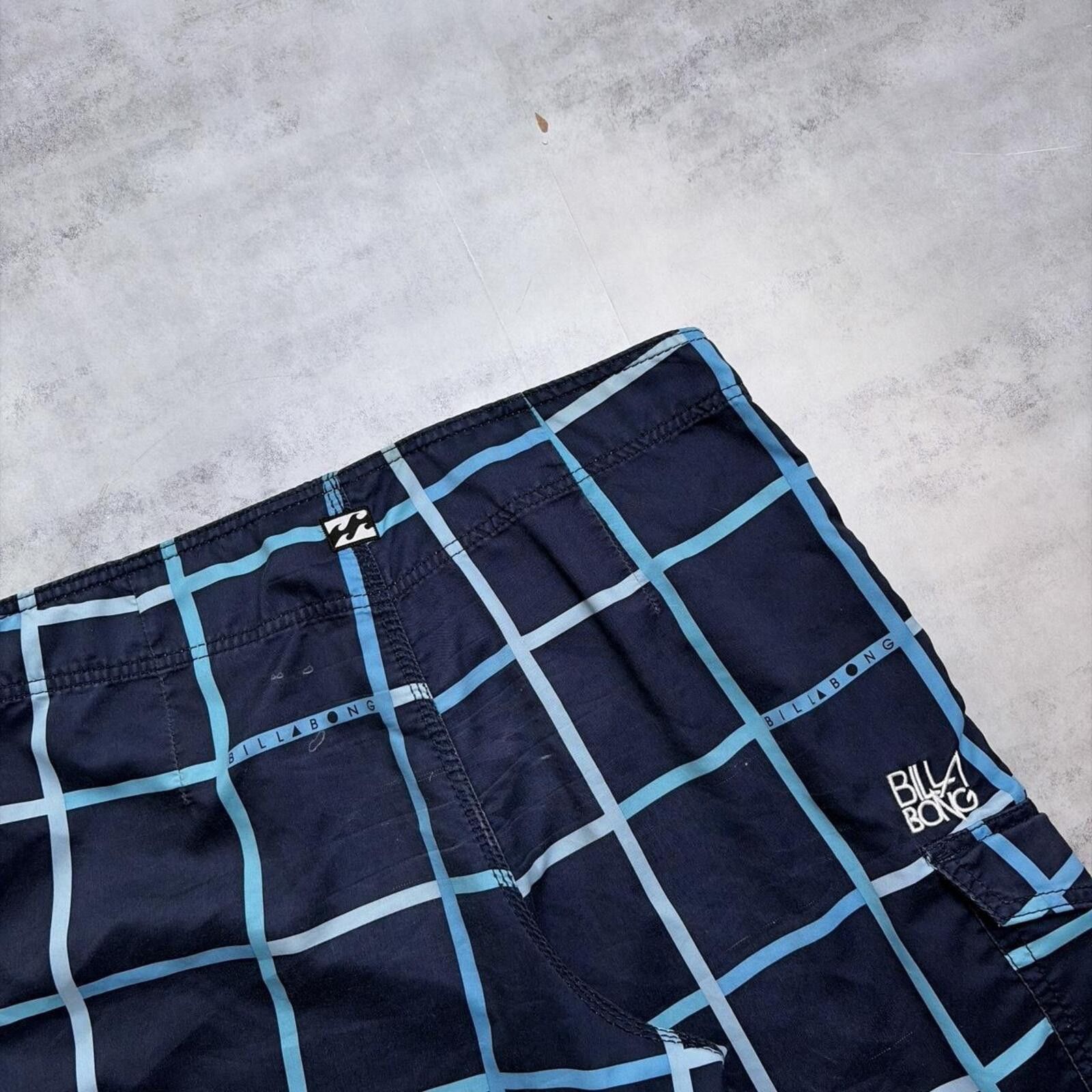 Billabong Y2K Navy Billabong Grunge Surf Baggy Plaid Board Shorts Size US 34 / EU 50 - 6 Thumbnail