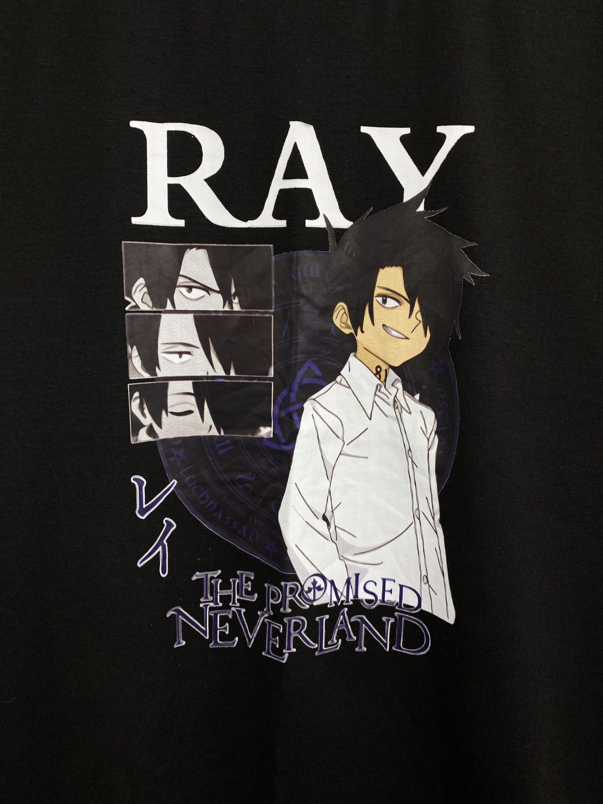 Japanese Brand Vintage The Promised Newerland T-Shirt Rare Retro Hype Y2K Size US M / EU 48-50 / 2 - 4 Thumbnail