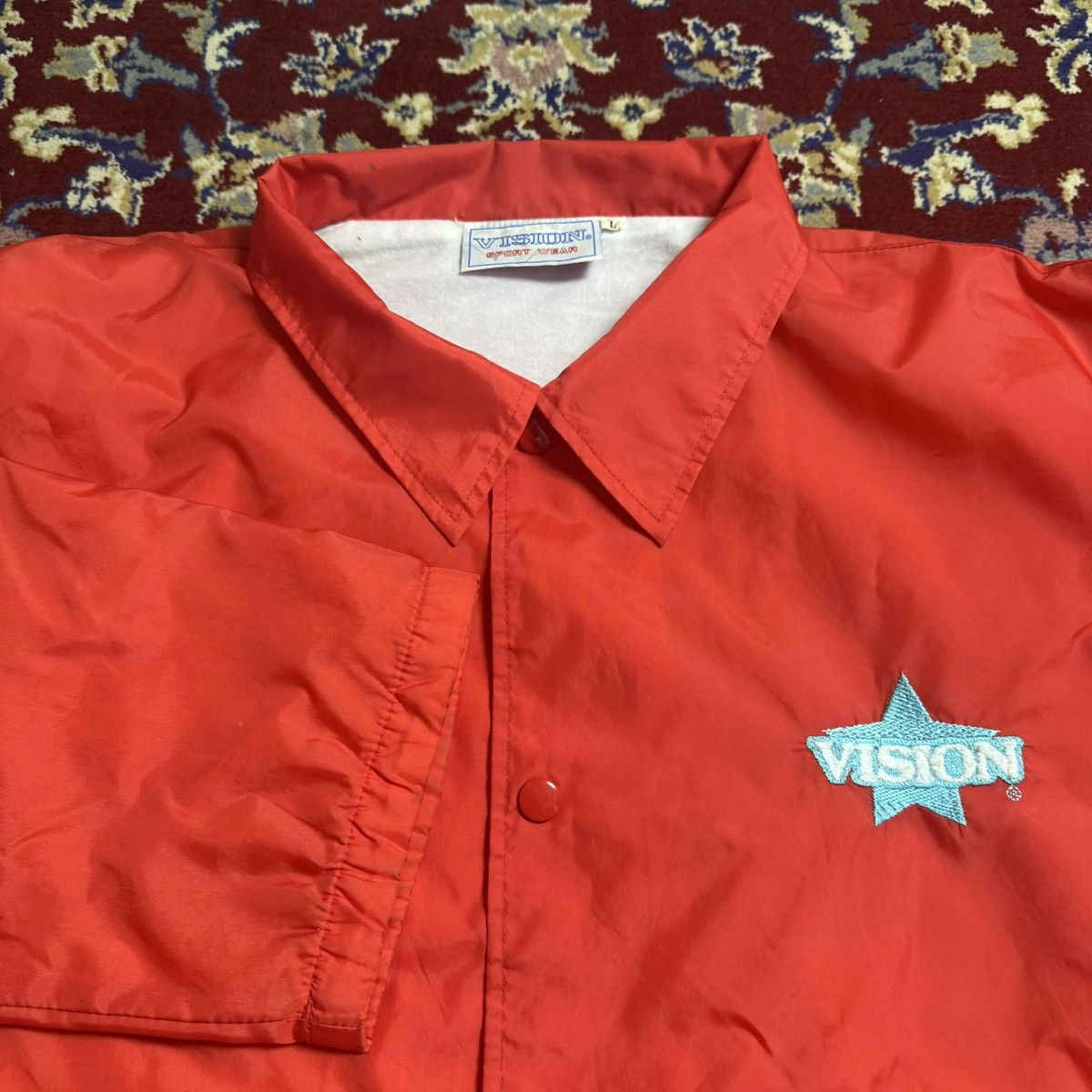 Vision Streetwear Vintage 90s Vision Streetwear skateboards logo windbreaker Size US L / EU 52-54 / 3 - 1 Thumbnail