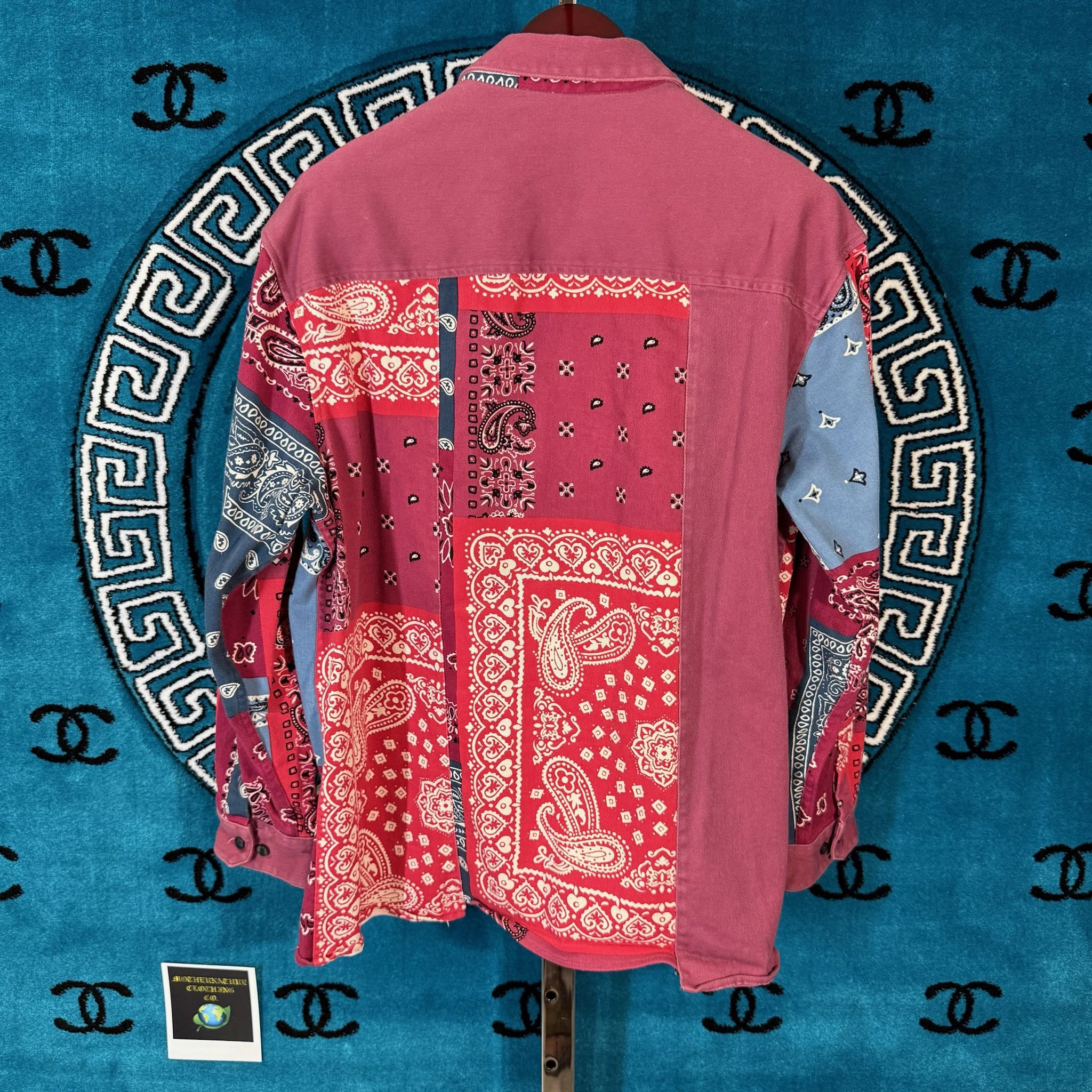 Urban Outfitters PATCHWORK PAISLEY BANDANA PANEL L/S OVERSHIRT Size US M / EU 48-50 / 2 - 2 Thumbnail