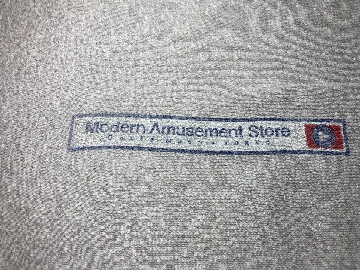 Modern Amusement 2000 Modern Amusement Tokyo Japanese Harajuku Crewneck 2000s Size US M / EU 48-50 / 2 - 3 Thumbnail