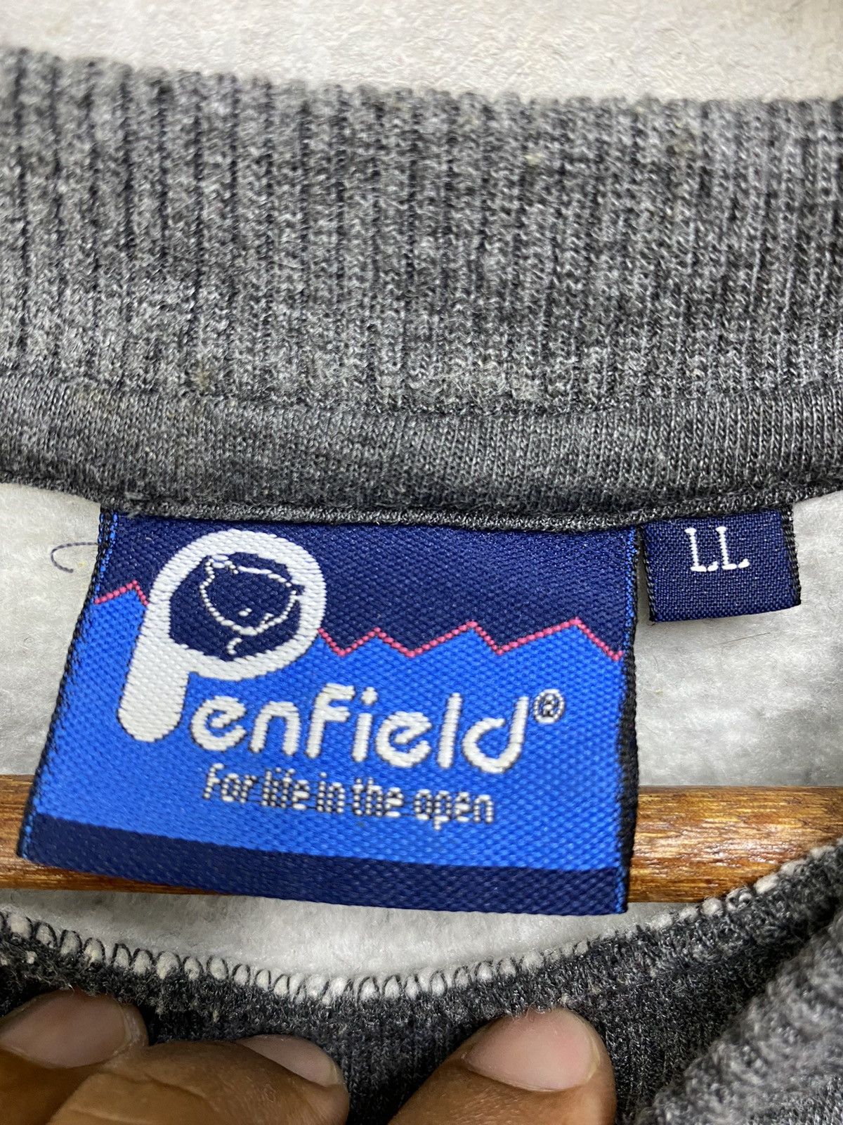 Penfield Vintage Penfield Sweatshirt Spellout Jumper Crewneck Size L Size US L / EU 52-54 / 3 - 6 Thumbnail
