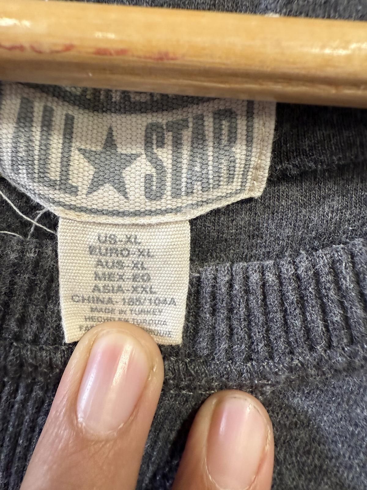 Converse Converse All Star Men's Gray Crewneck Sweatshirt Size XL Size US XL / EU 56 / 4 - 3 Thumbnail