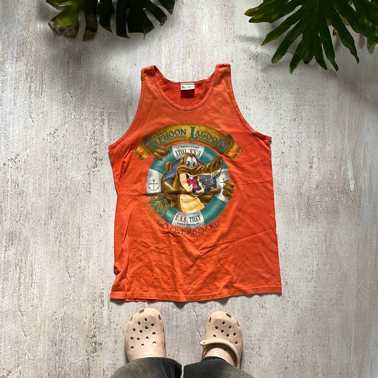 Disney VINTAGE 90S DISNEYLAND TYPHOON LAGOON RARE T SHIRT 255 Size US L / EU 52-54 / 3 - 1 Thumbnail