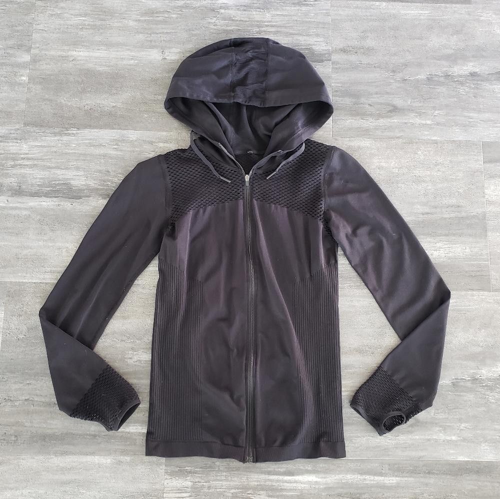 Fabletics Black Hooded Fabletics Athletic Zip Up Size S / US 4 / IT 40 - 1 Thumbnail