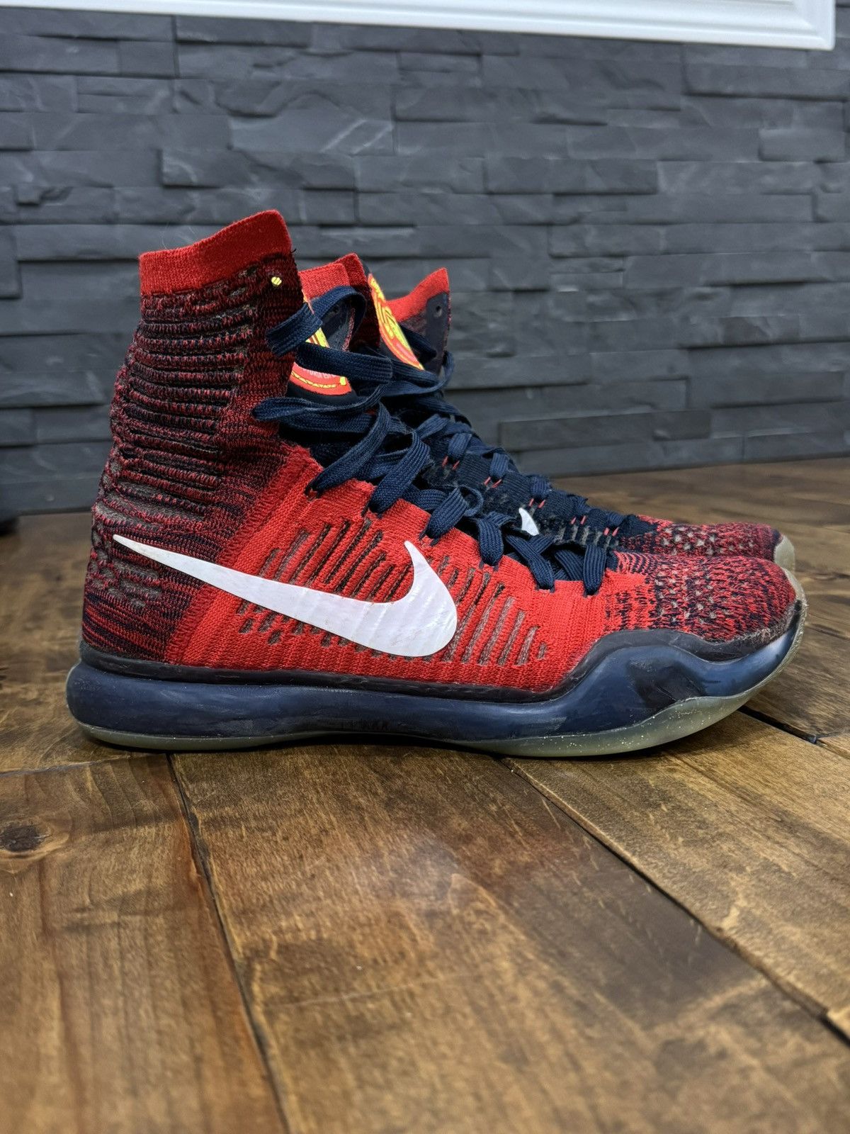 Nike NIKE Kobe 10 Elite "American" sneakers Size US 8.5 / EU 41-42 - 2 Thumbnail