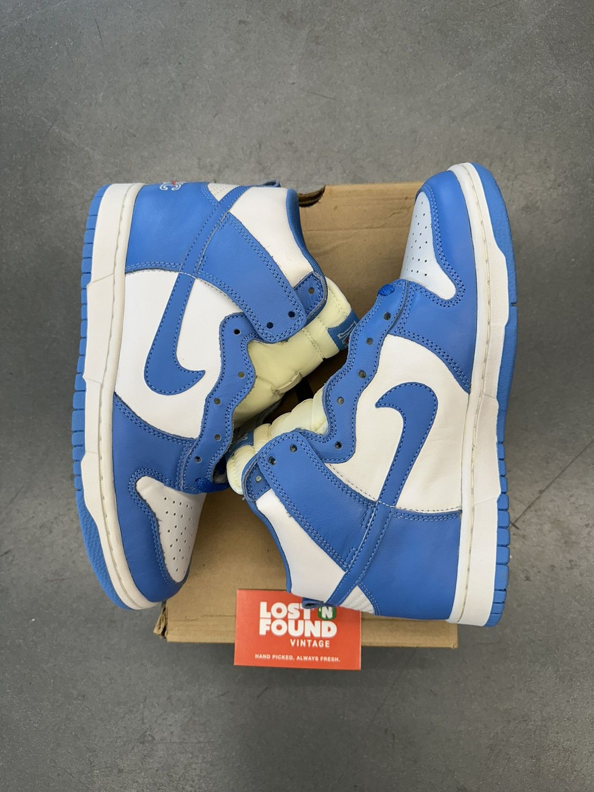 Nike 1999 Nike Dunk High Le NYC Carolina Blue Size US 8 / EU 41 - 2 Thumbnail
