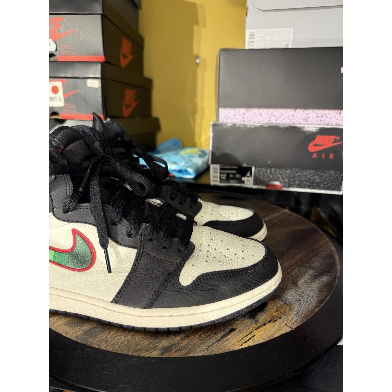 Jordan Brand Size 10.5 - Air Jordan 1 Retro OG High A Star Is Born Size US 10.5 / EU 43-44 - 5 Thumbnail