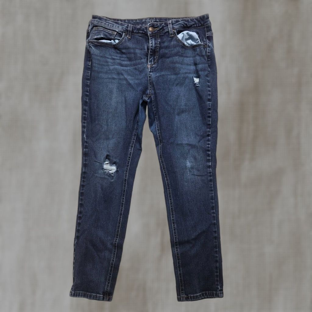 Vintage Time And Tru Jeans Denim Blue Dark Wash Skinny Mid Rise 16 Regular Women Blue Stretch Pockets 2010s Jeans Women Size 38" / US 16 / IT 52 - 1 Thumbnail