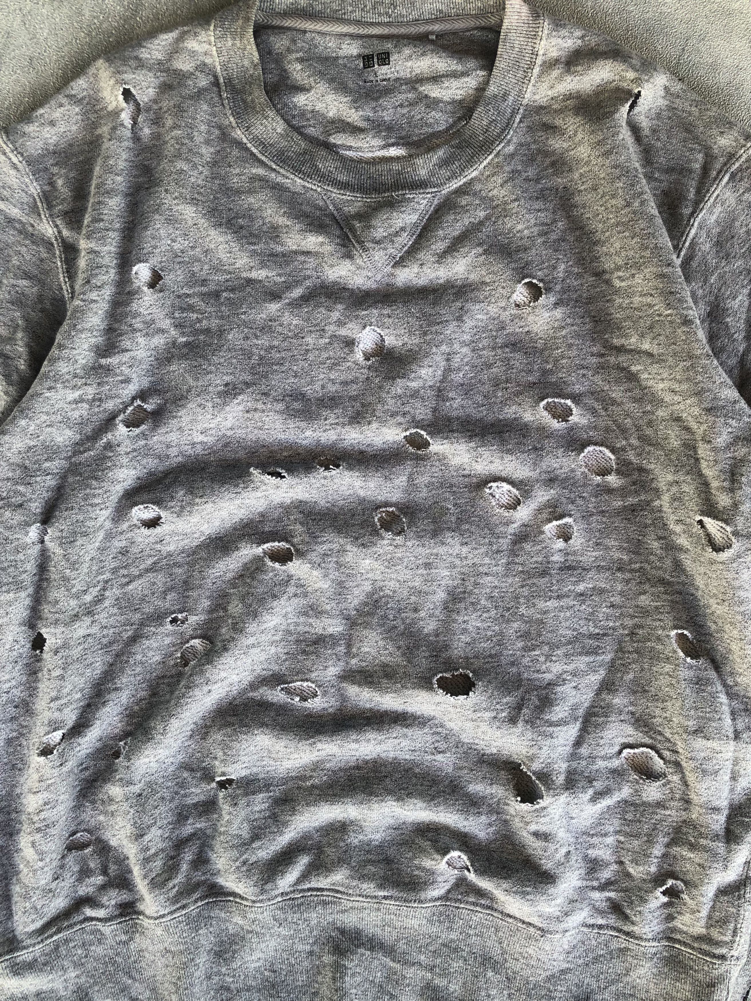 Uniqlo × Vintage Uniqlo Vintage Distressed Streetwear Sick Style Sweatshirt Size US L / EU 52-54 / 3 - 2 Thumbnail
