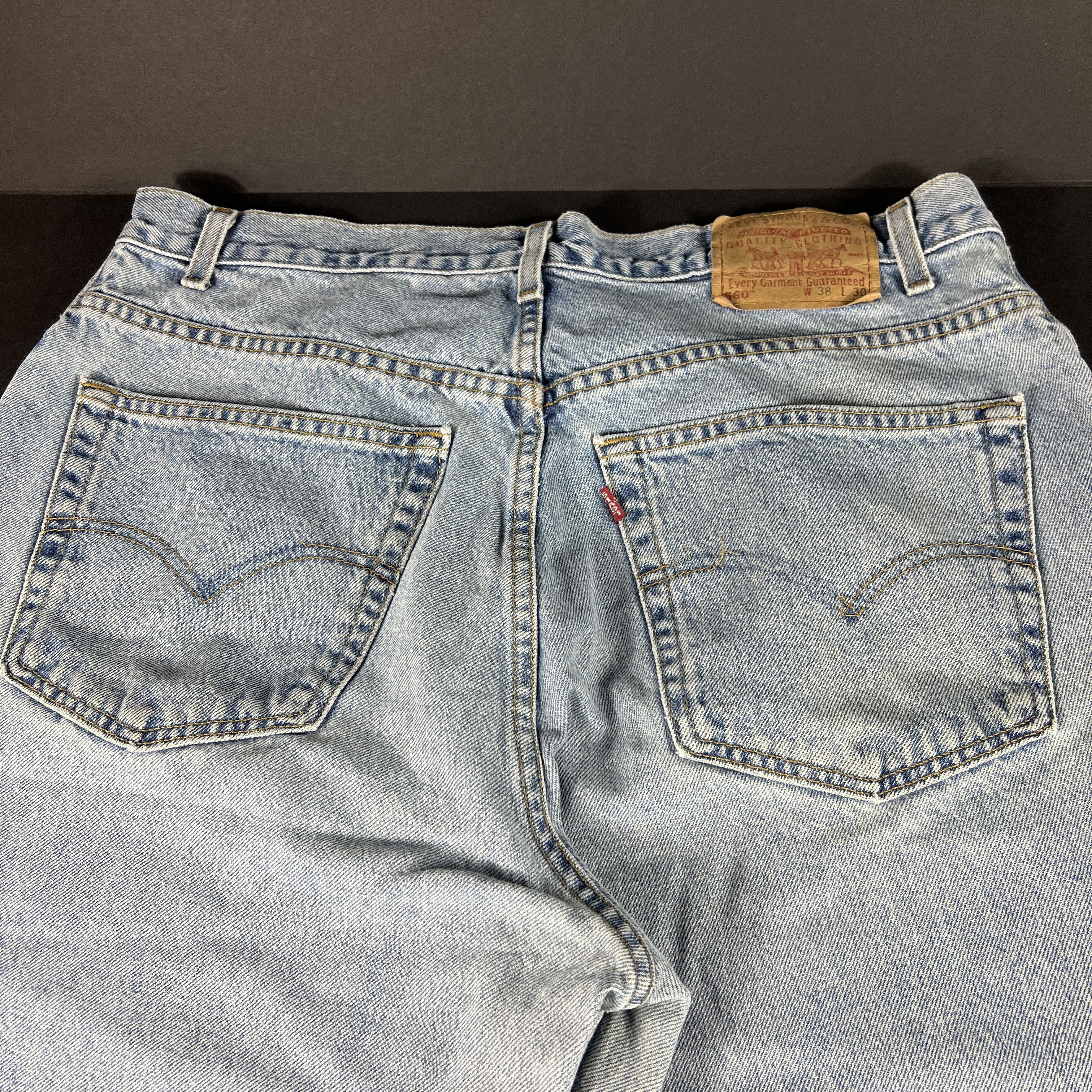 Levi's × Vintage Y2K Levi's Jeans 560 Loose Tapered Light Blue Faded Denim Size US 38 / EU 54 - 12 Thumbnail