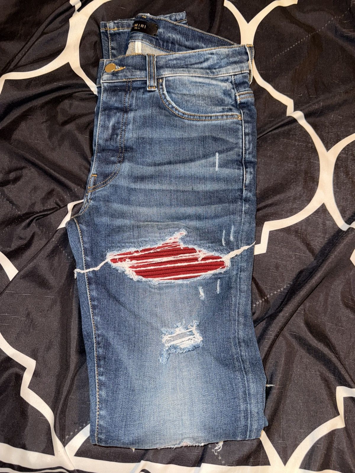 Amiri 🔥 Amiri Mx1 Cherry Suede Patch 🔥 Size US 31 - 2 Thumbnail
