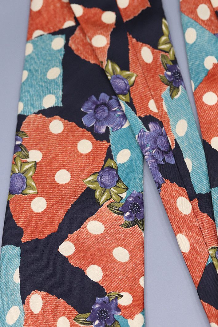 Hugo Boss × Vintage Vintage Hugo Boss Silk Tie – Bold Polka Dot Floral Print Size ONE SIZE - 10 Thumbnail