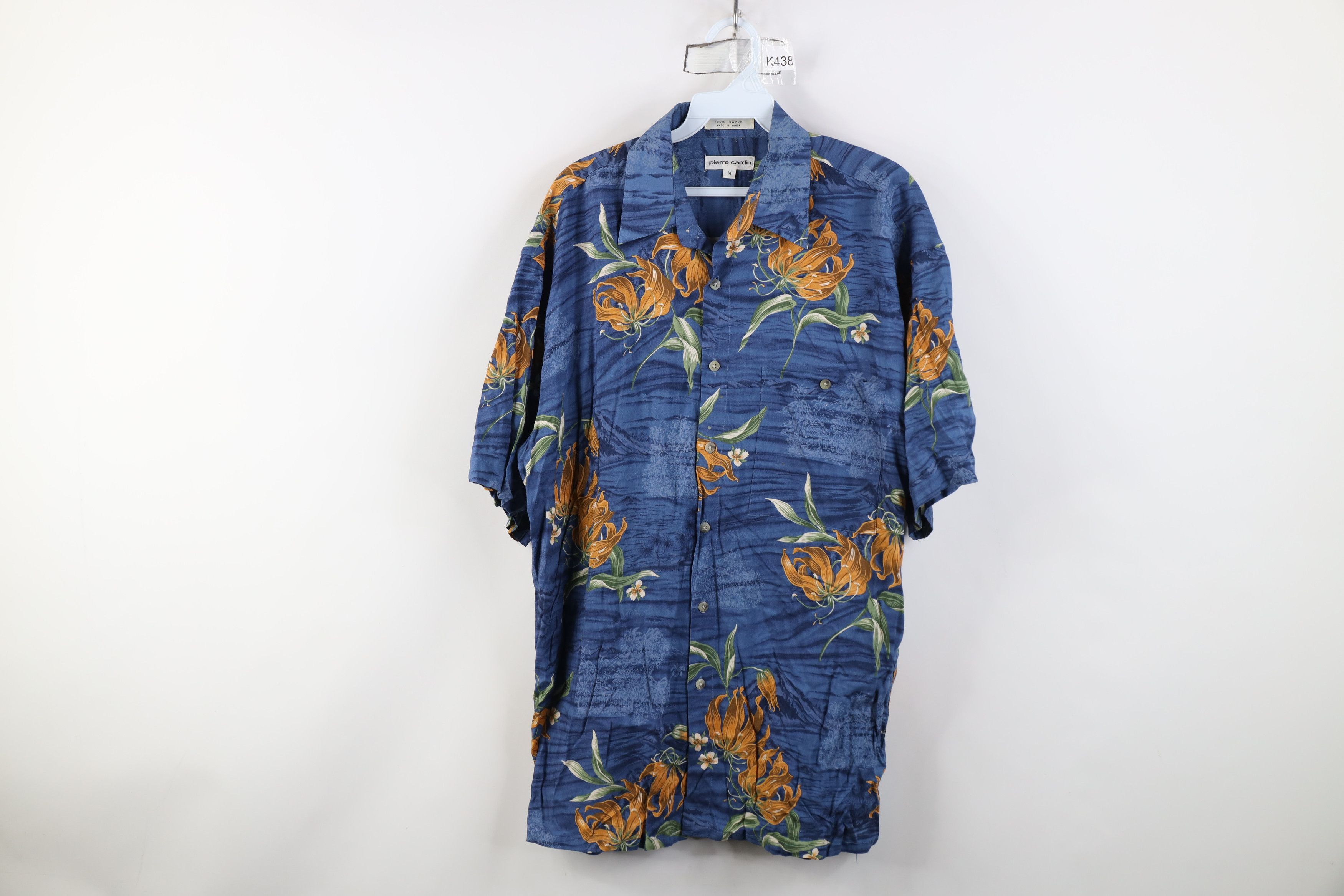 Vintage Vintage 90s Streetwear Gabardine Hawaiian Button Shirt Size US M / EU 48-50 / 2 - 1 Thumbnail